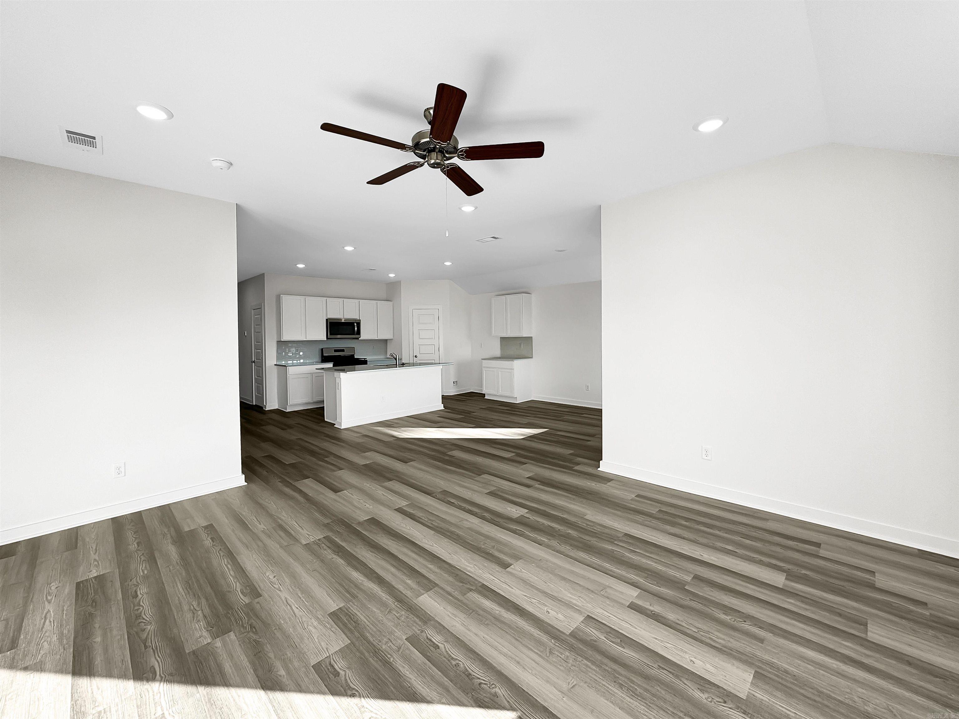 KENSINGTON PLACE - Residential