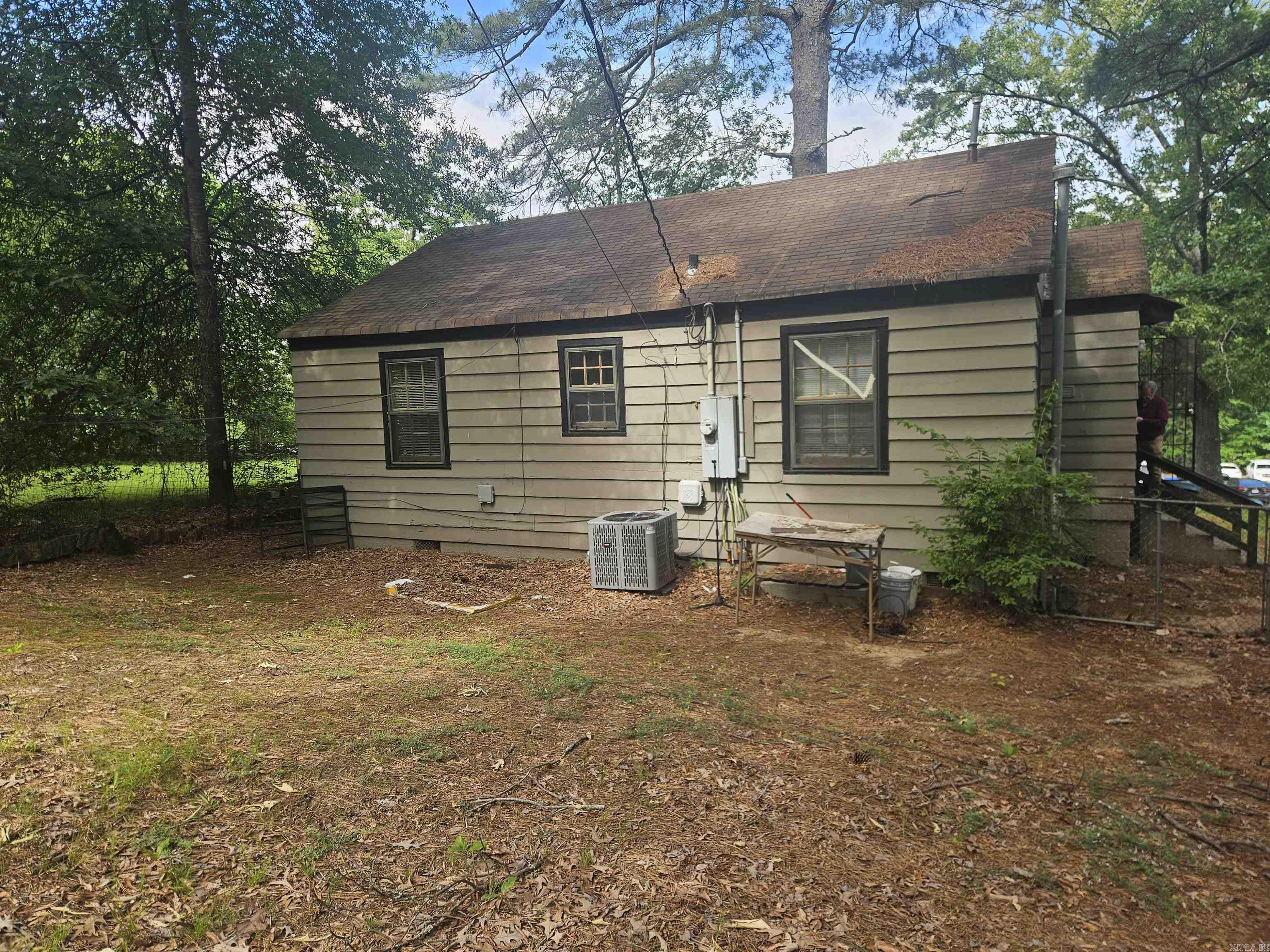 Cherry & Cox - Residential Lease