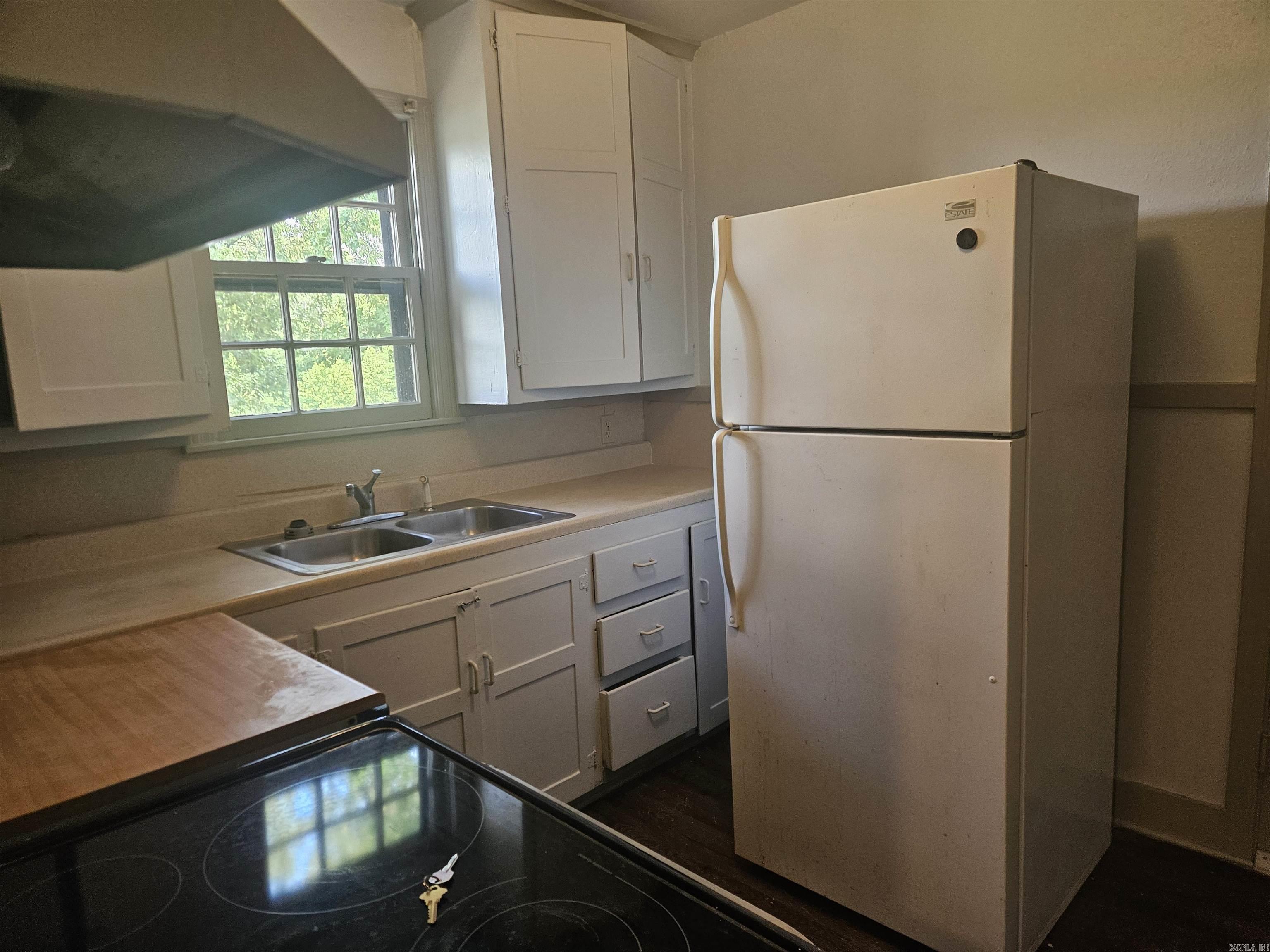 Cherry & Cox - Residential Lease