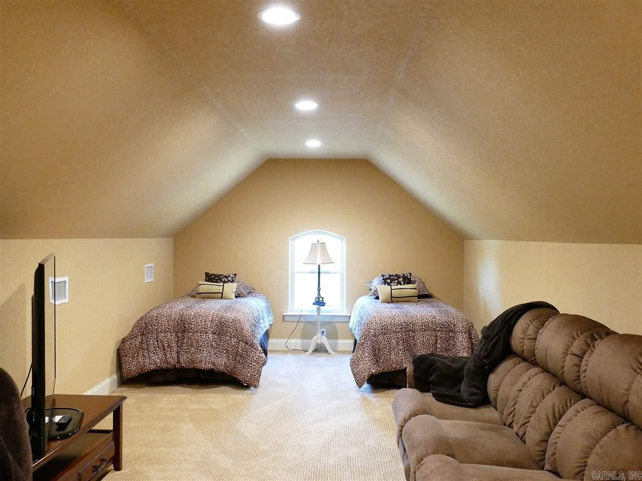 LADERA - Residential