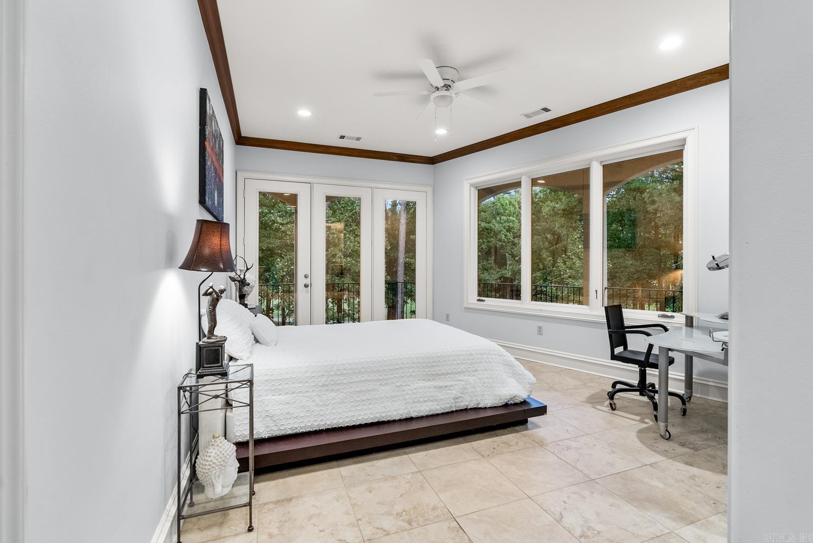 CHENAL VALLEY SOLOGNE CIRCLE - Residential
