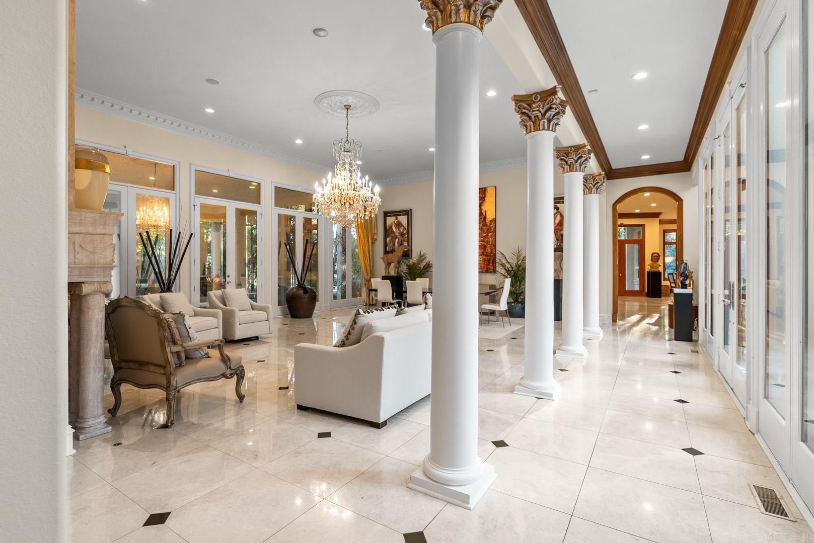 CHENAL VALLEY SOLOGNE CIRCLE - Residential