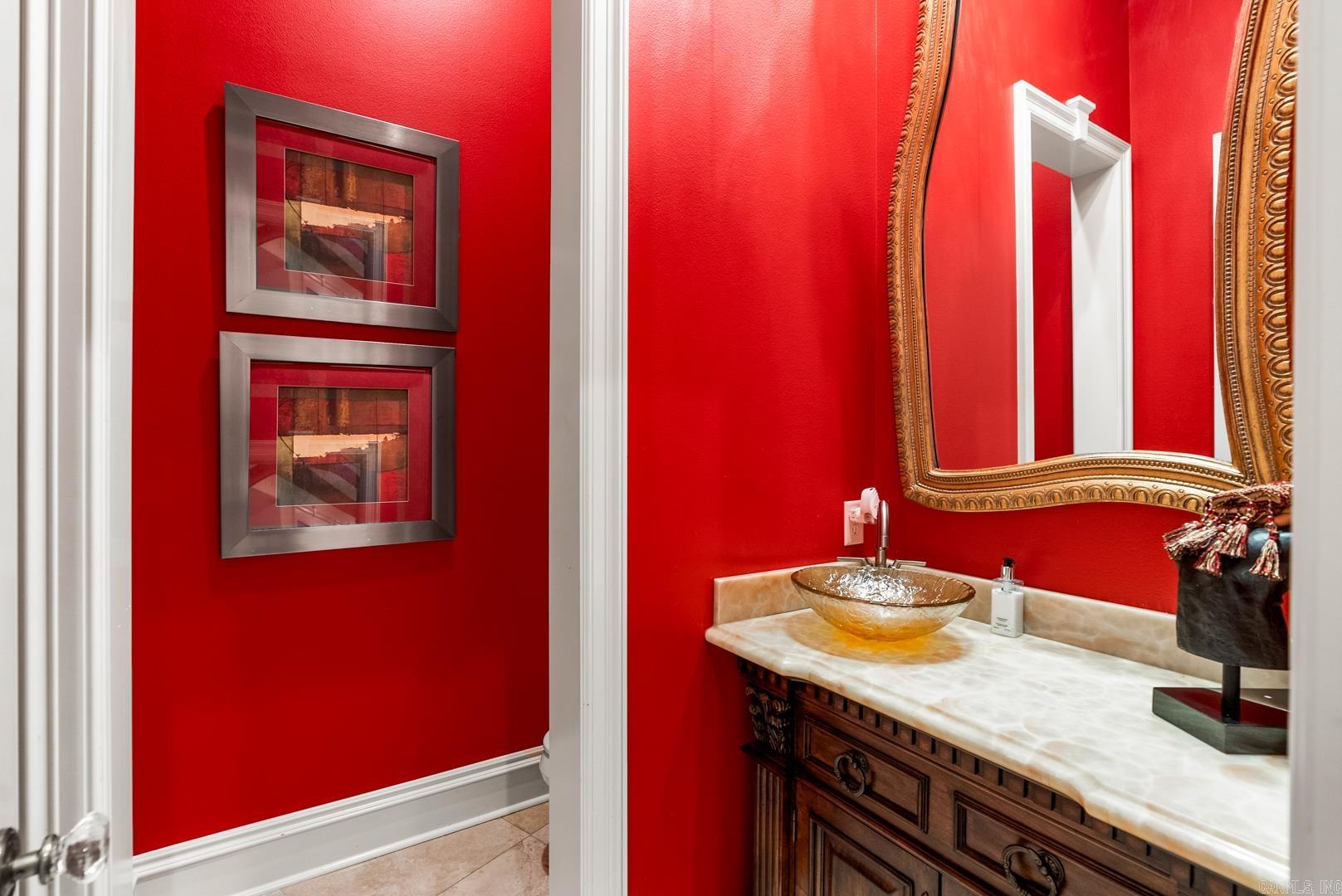 CHENAL VALLEY SOLOGNE CIRCLE - Residential