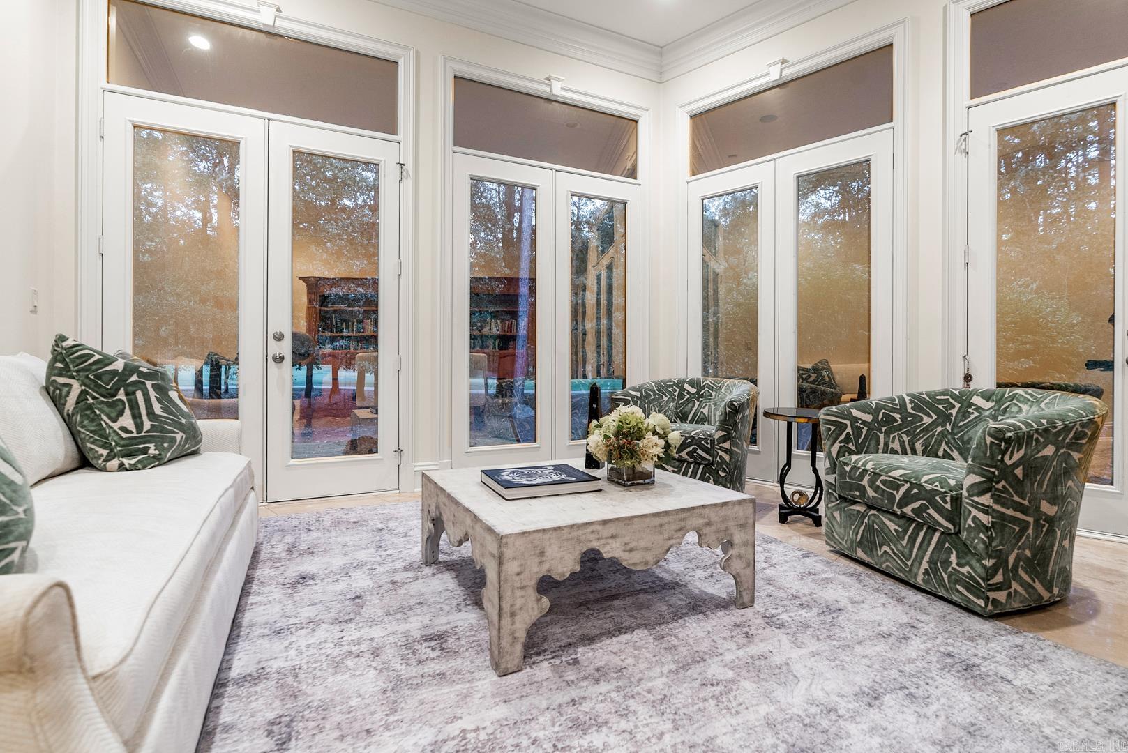 CHENAL VALLEY SOLOGNE CIRCLE - Residential