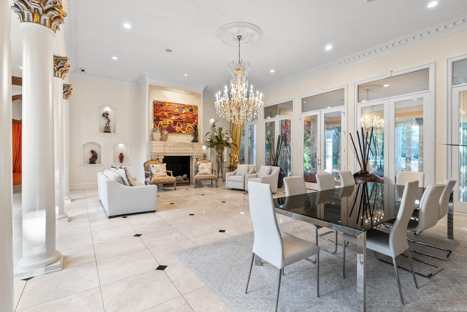 CHENAL VALLEY SOLOGNE CIRCLE - Residential