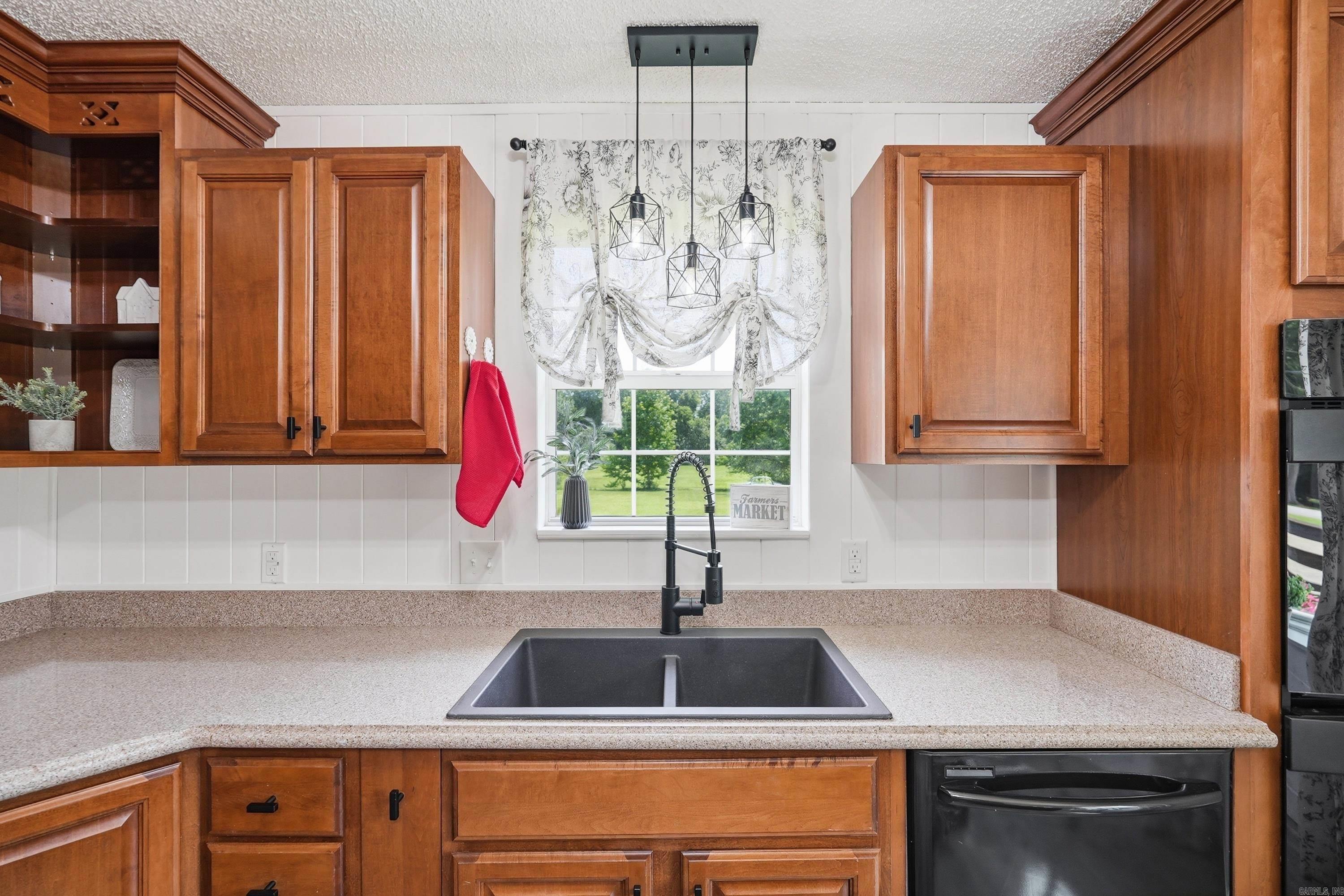 LEA ACRES - Residential