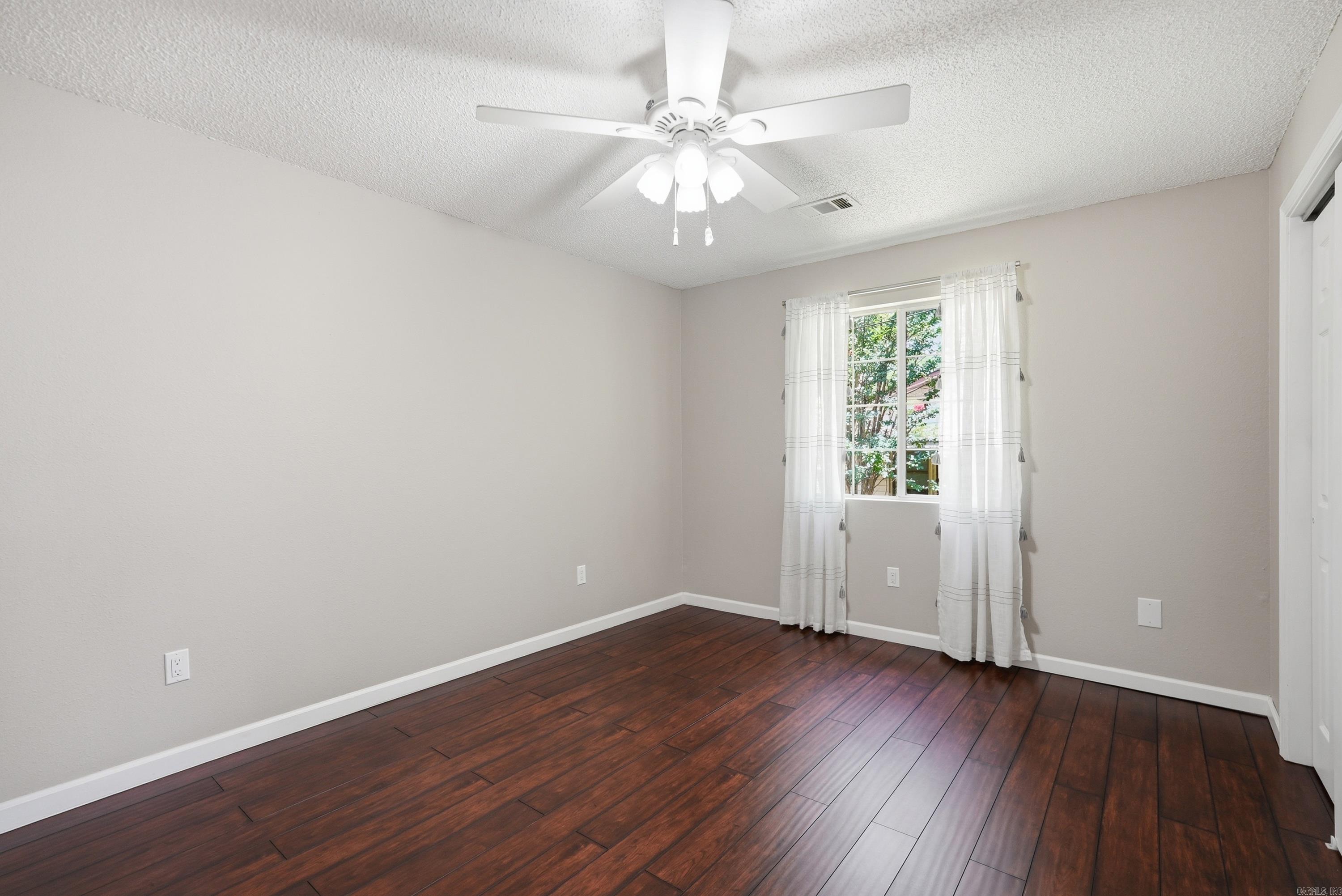 LEA ACRES - Residential