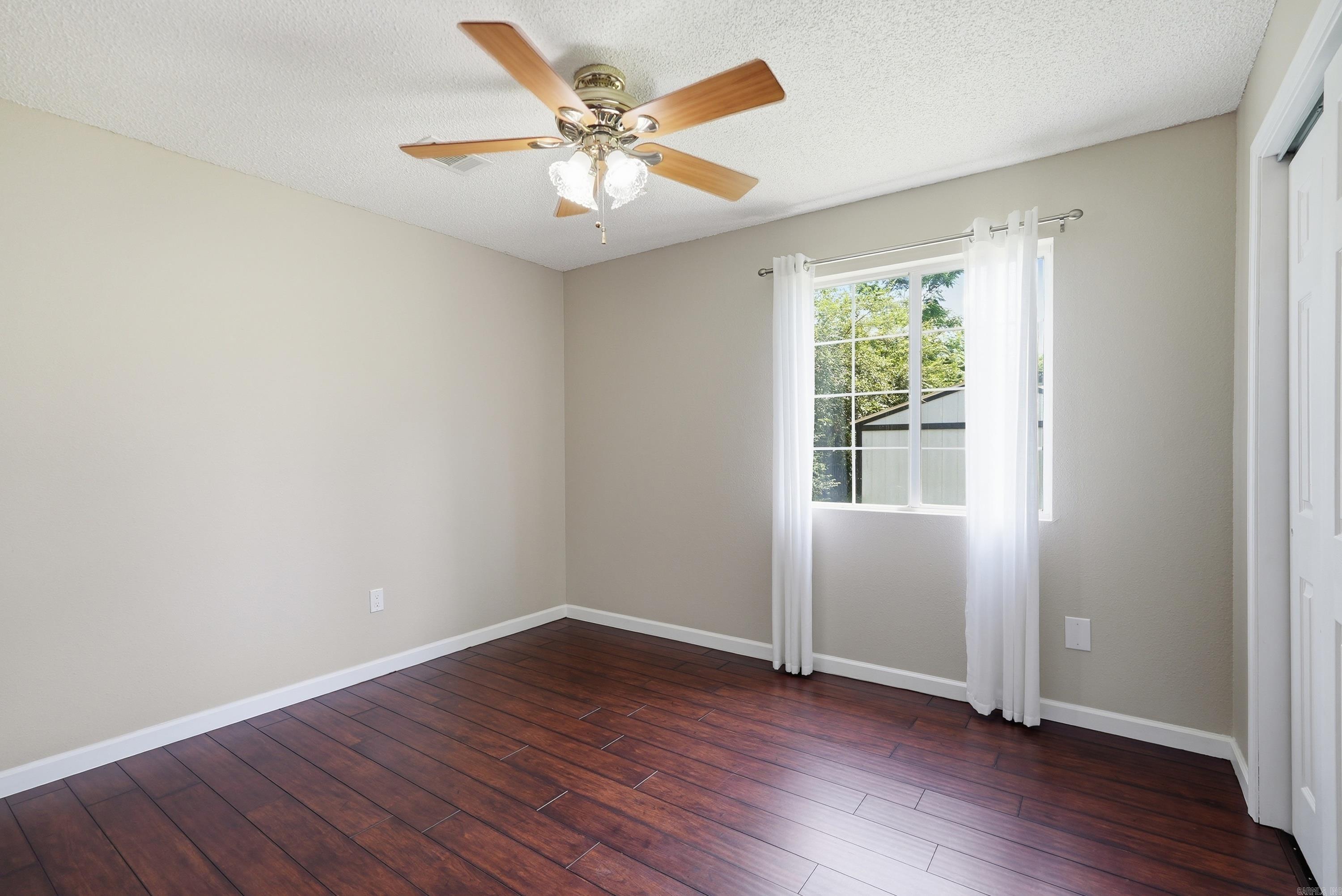 LEA ACRES - Residential