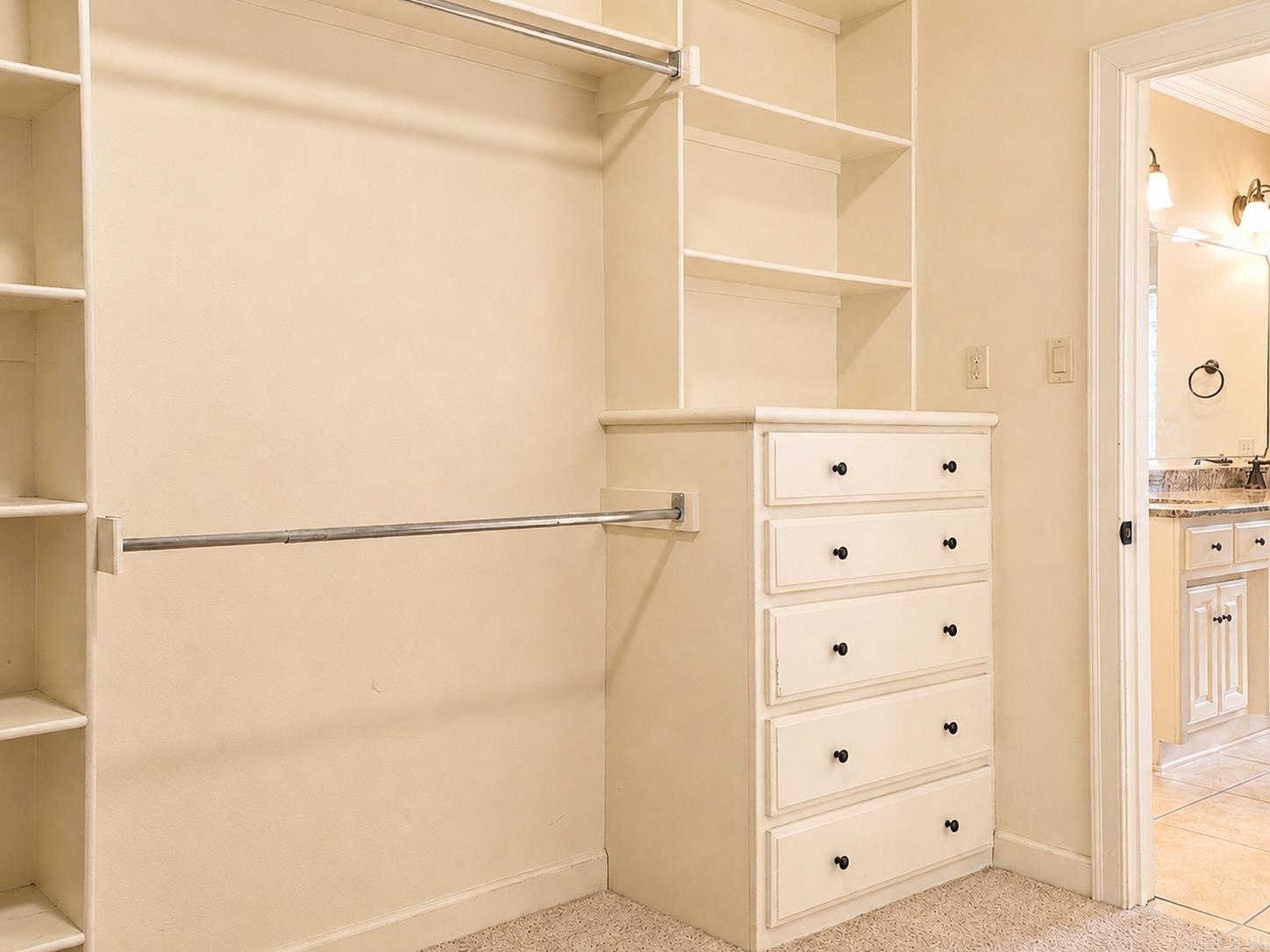 VALLEY RIDGE ESTATES - Residential