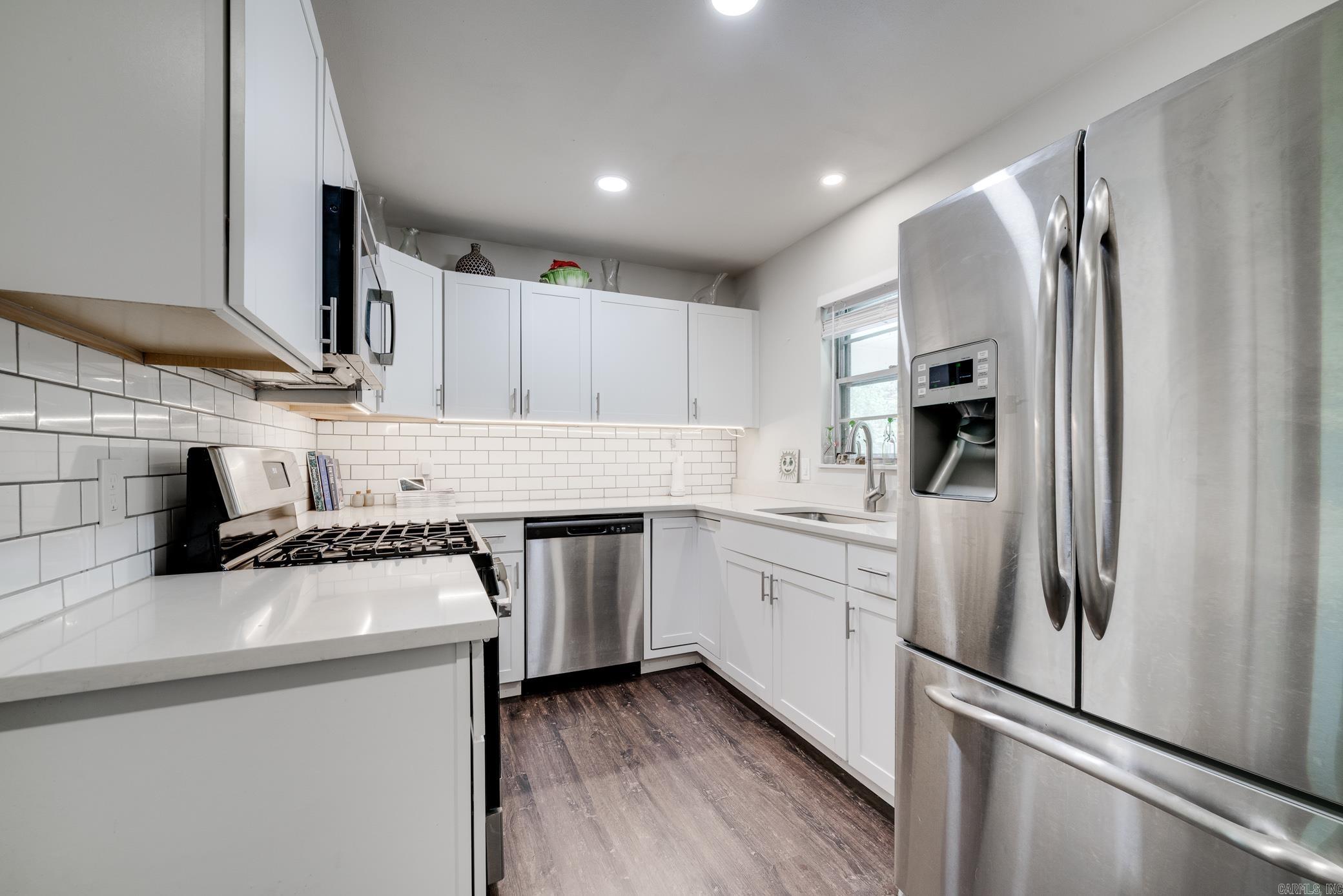 POINT O`WOODS ADDN - Residential