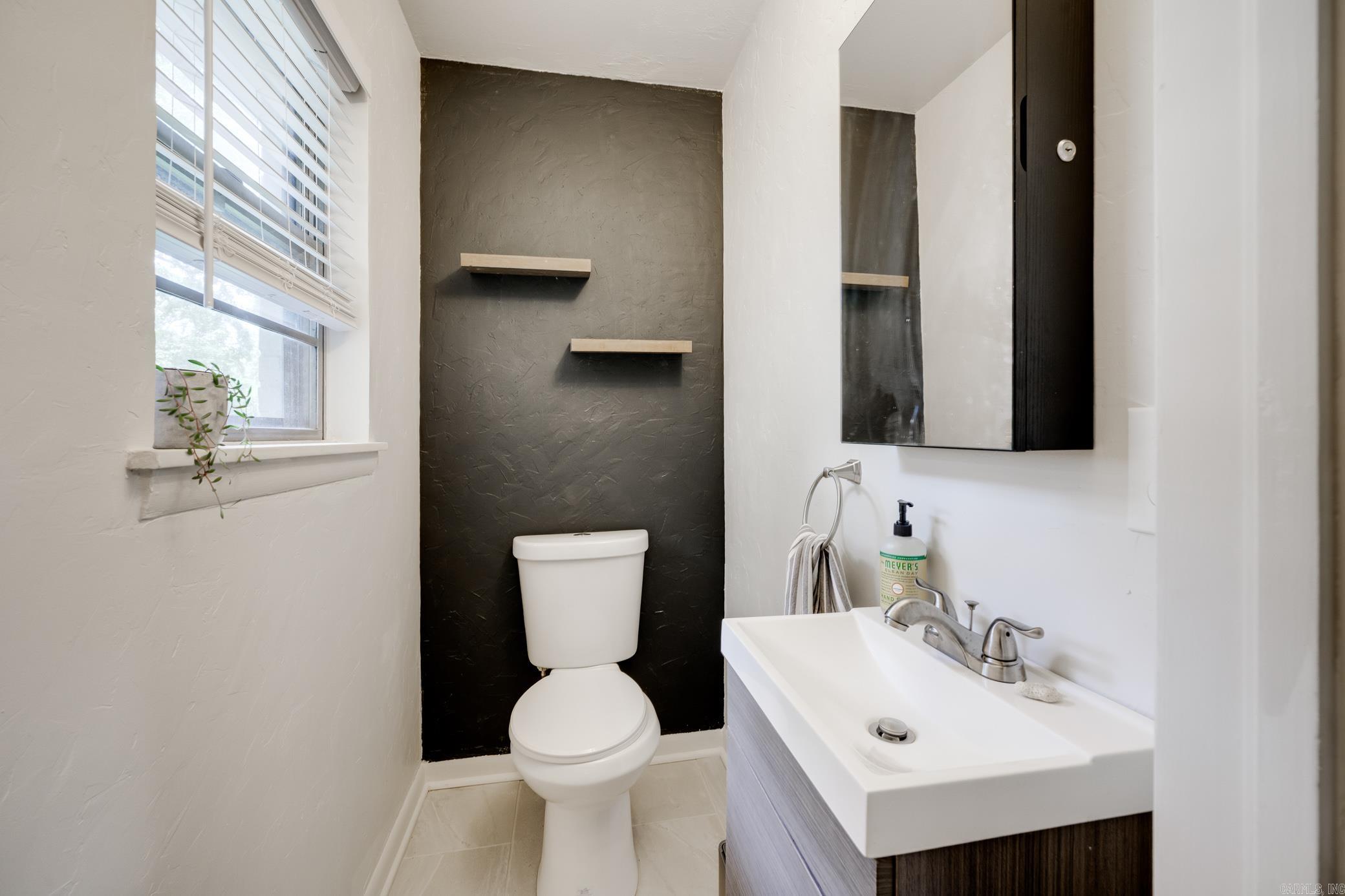 POINT O`WOODS ADDN - Residential
