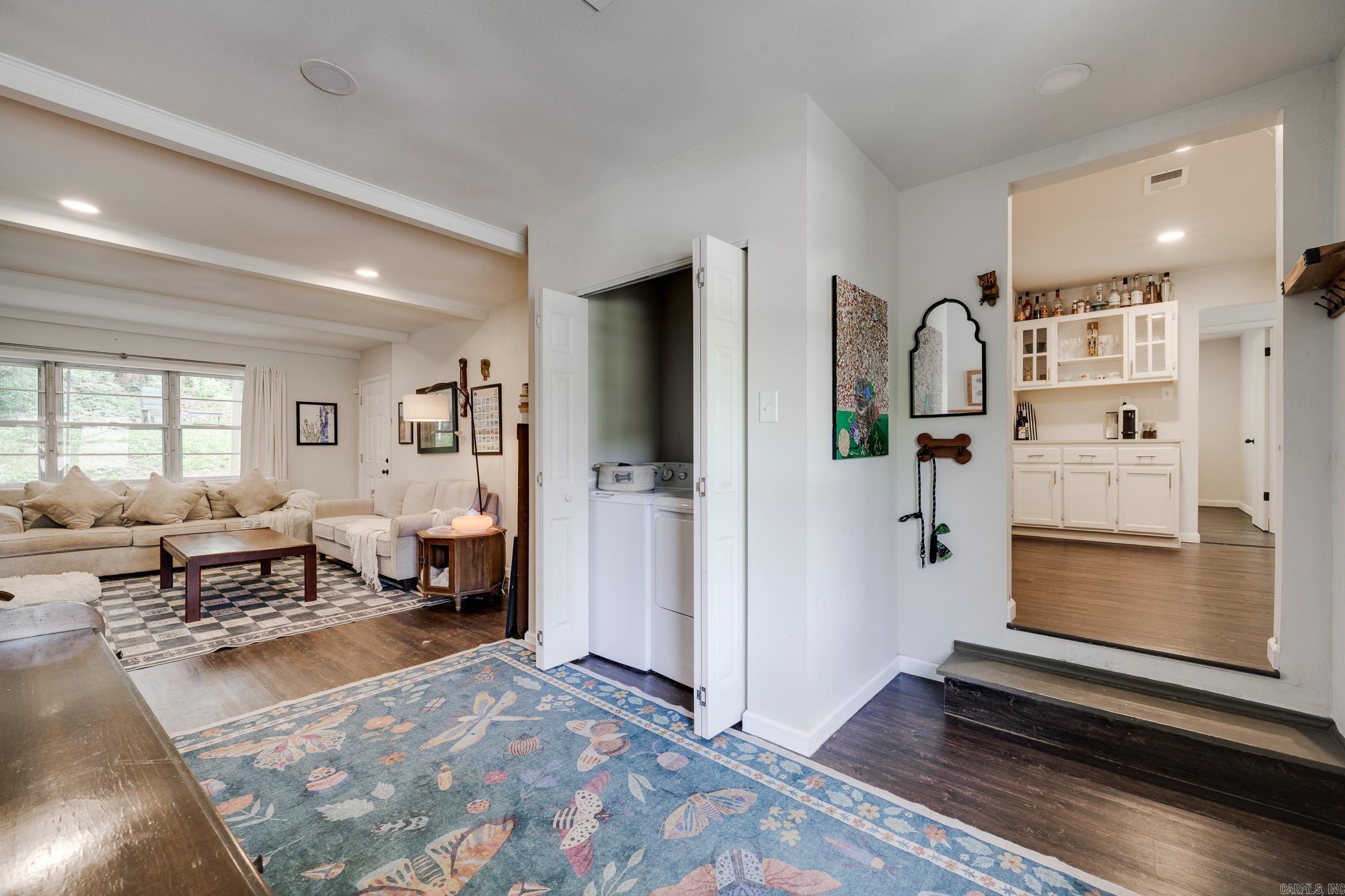 POINT O`WOODS ADDN - Residential