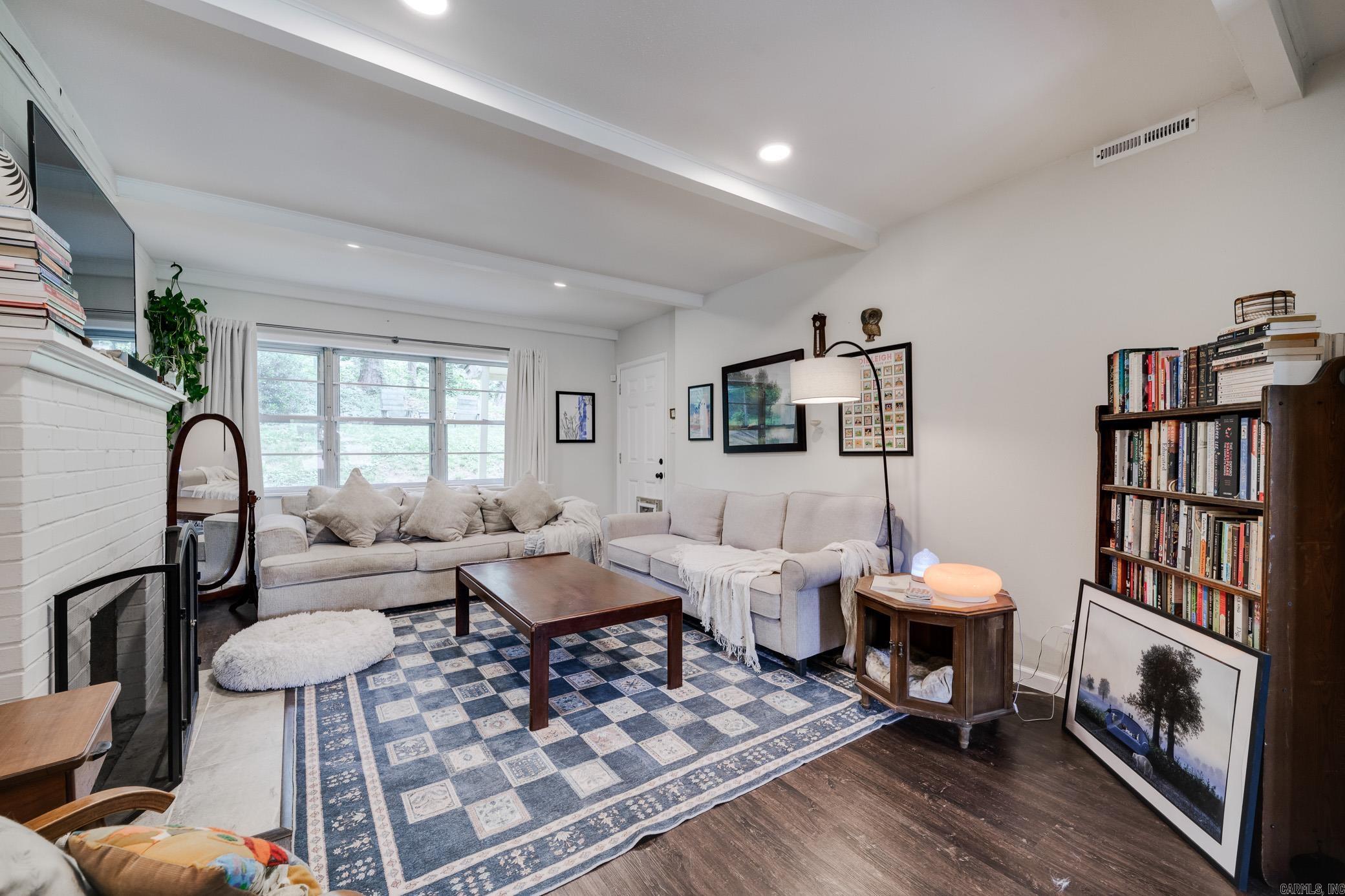 POINT O`WOODS ADDN - Residential