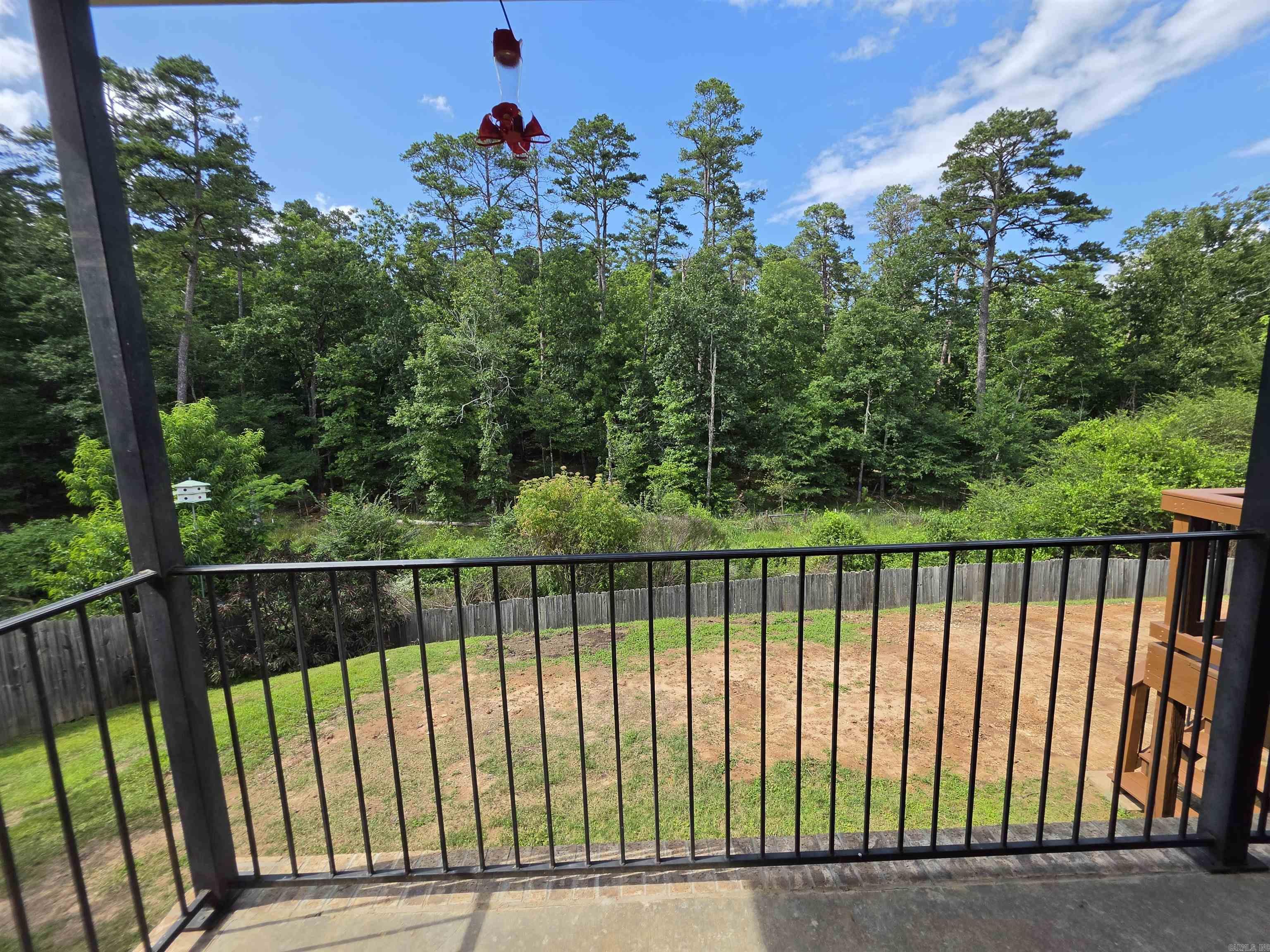 CAPITOL LAKES ESTATES - Residential