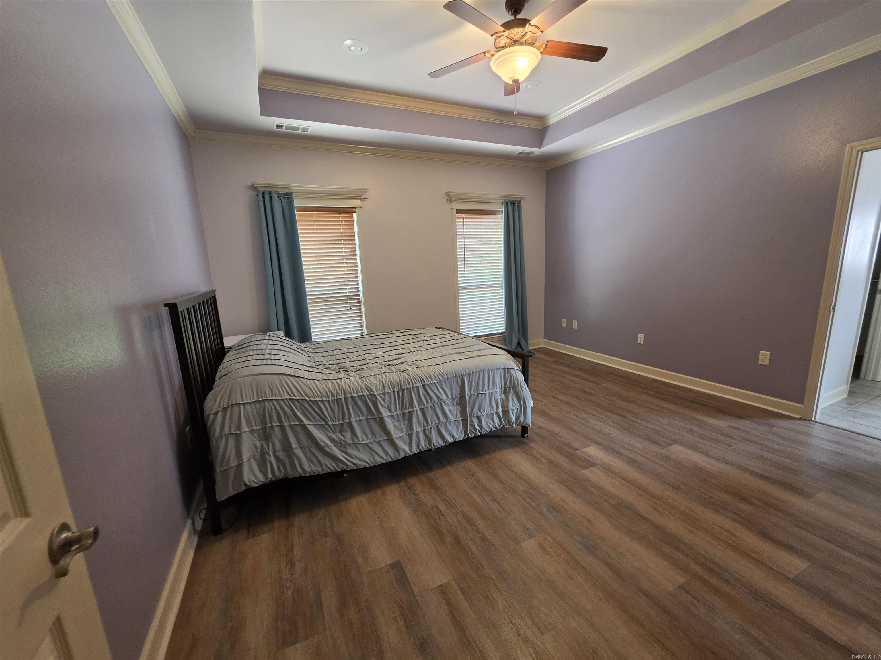 CAPITOL LAKES ESTATES - Residential