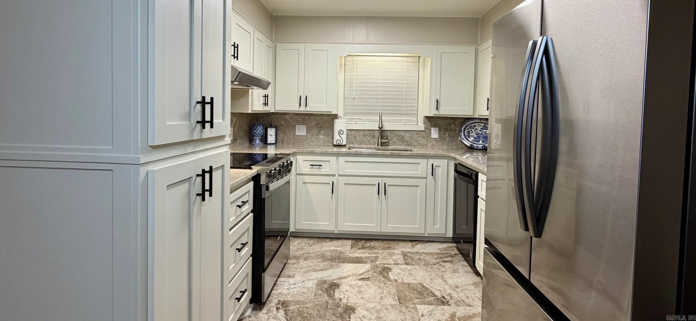 Moores Country Club - Residential