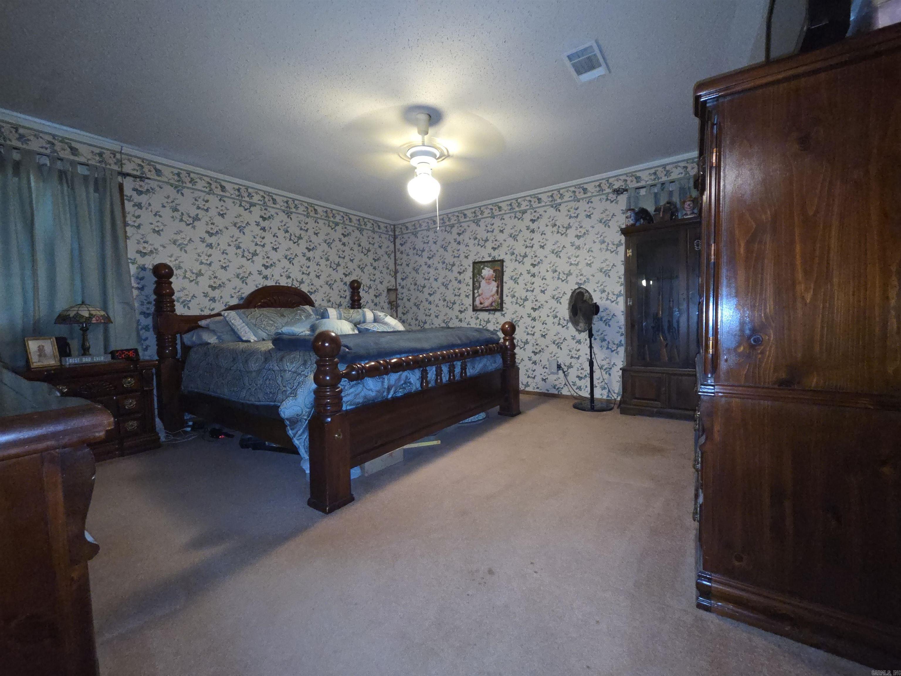 Moores Country Club - Residential