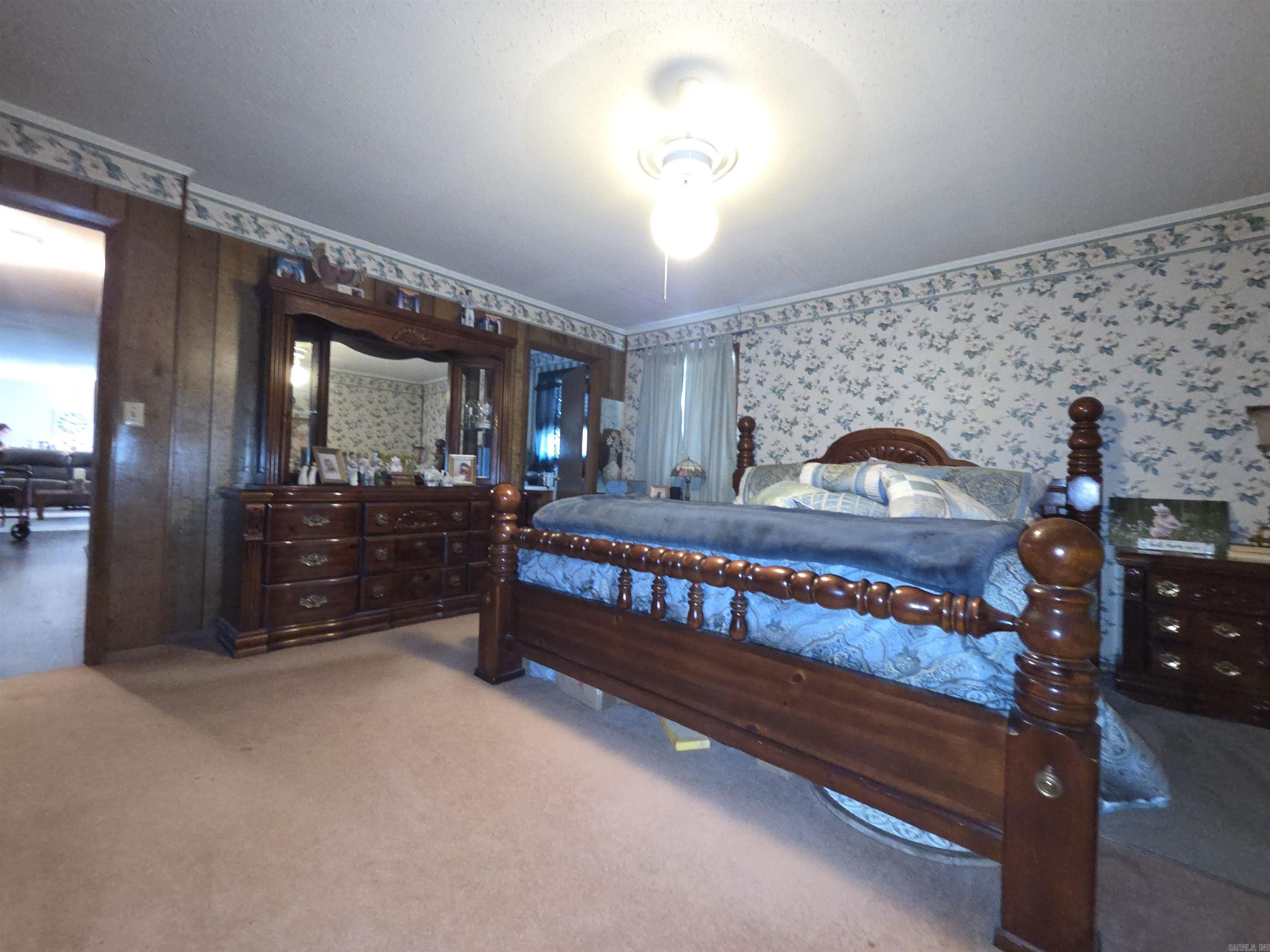 Moores Country Club - Residential