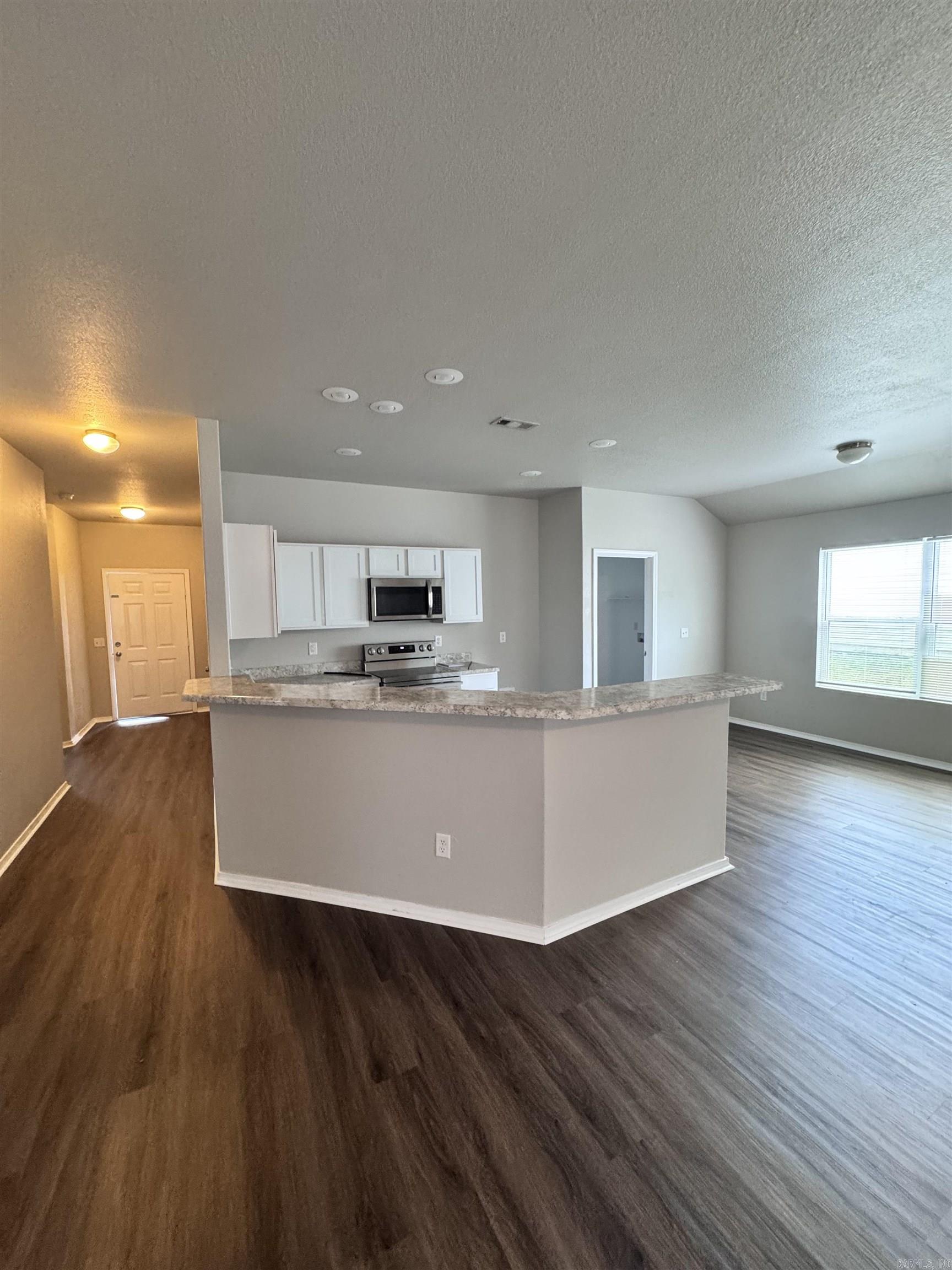 Parkway Meadows - Residential Lease