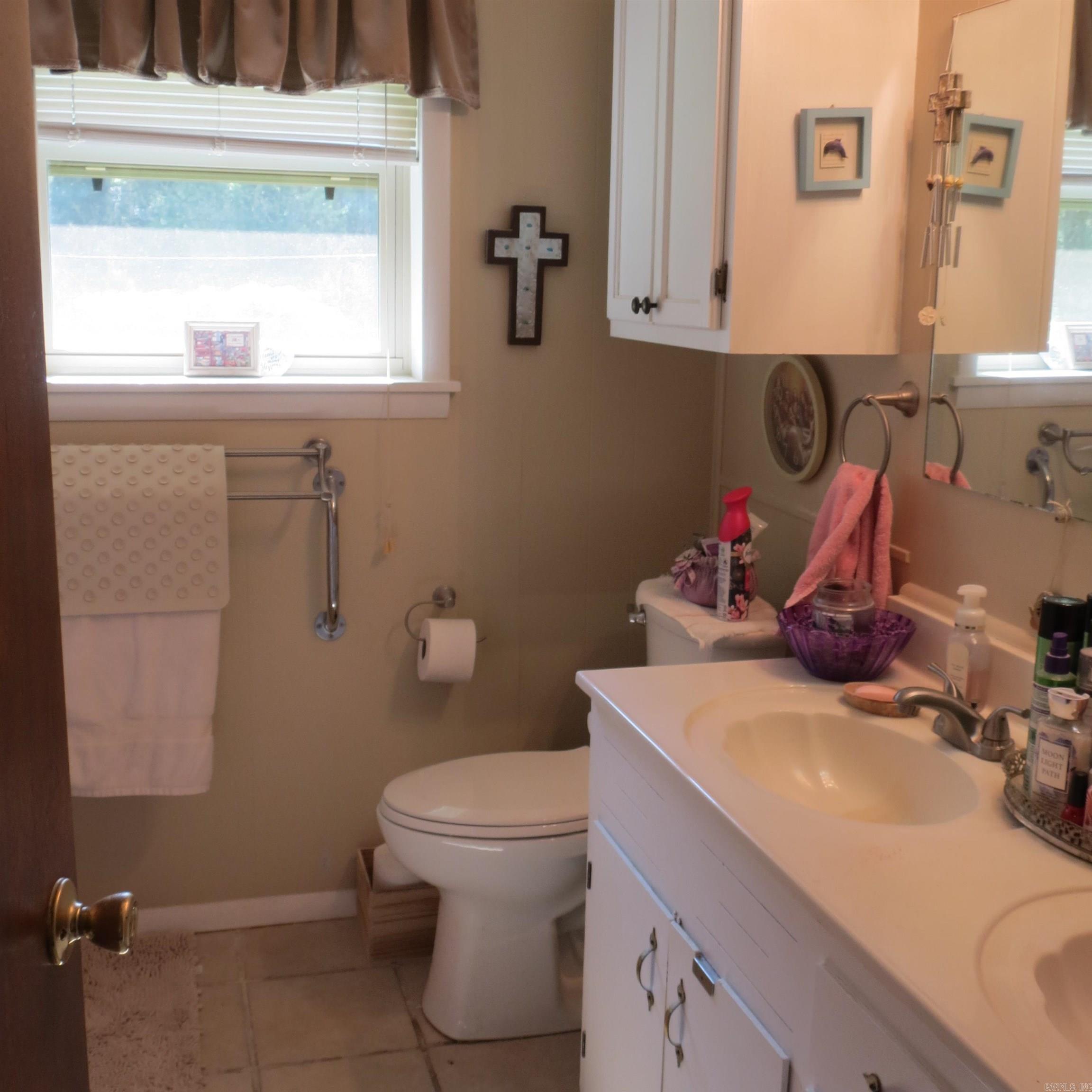 Moores Country Club - Residential