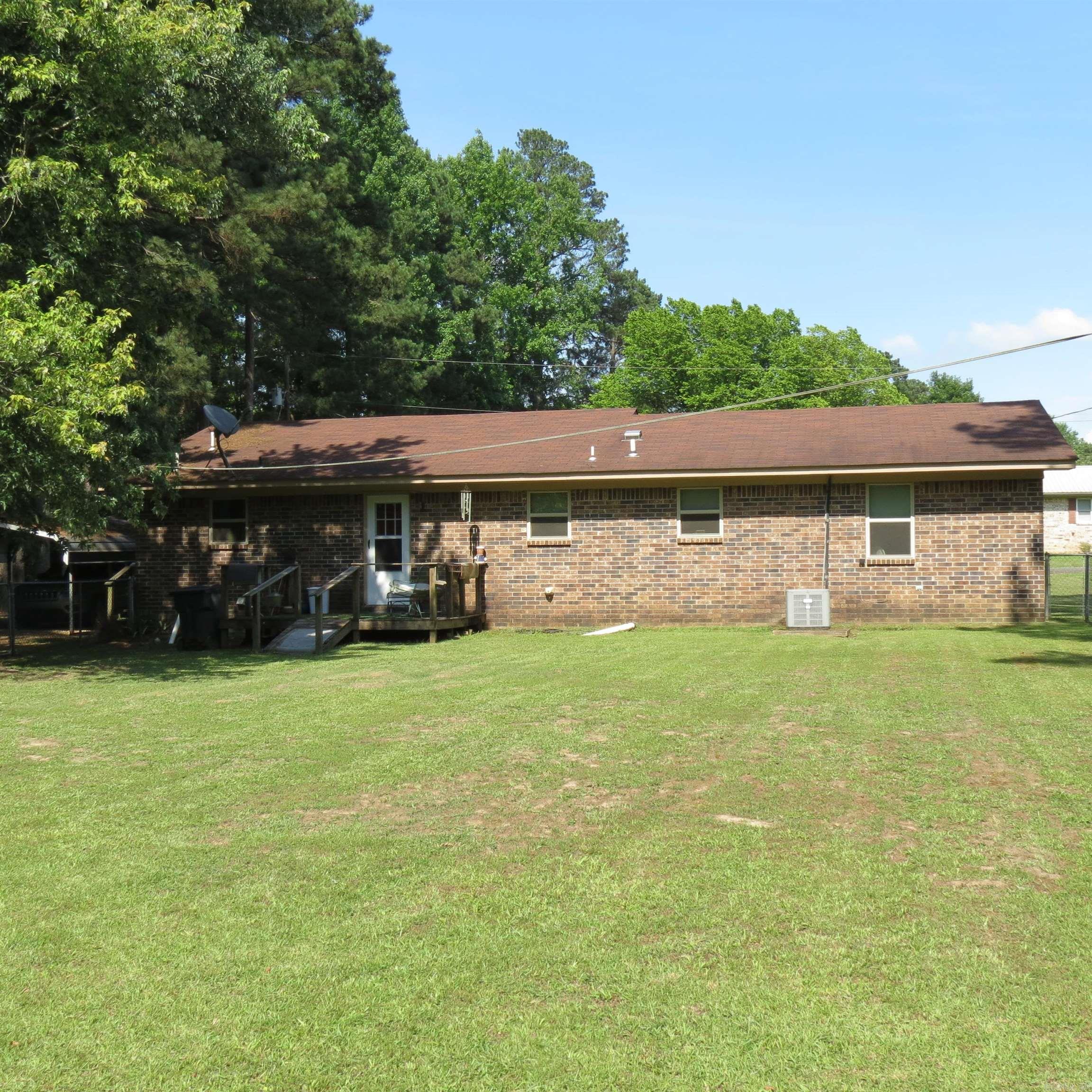 Moores Country Club - Residential
