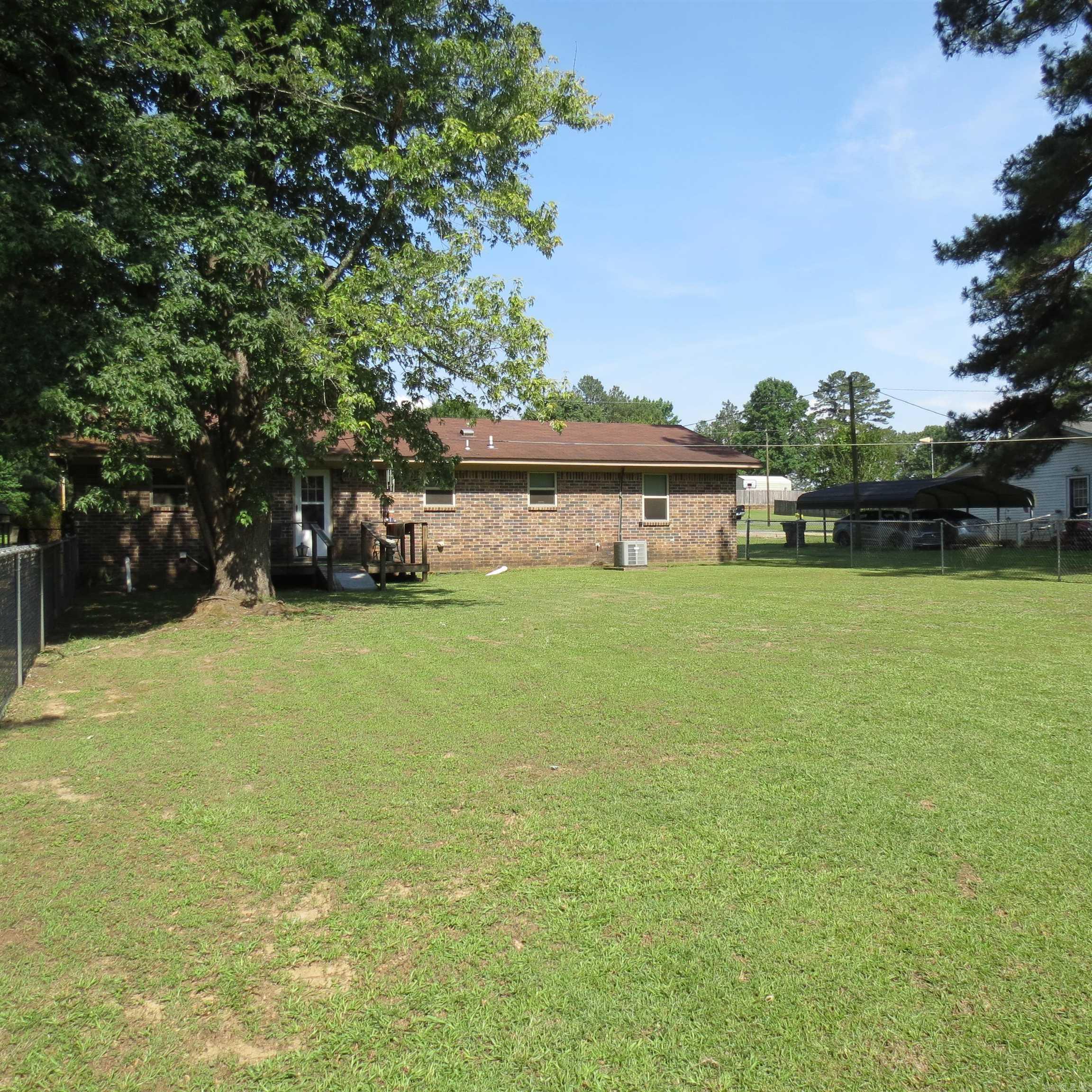 Moores Country Club - Residential