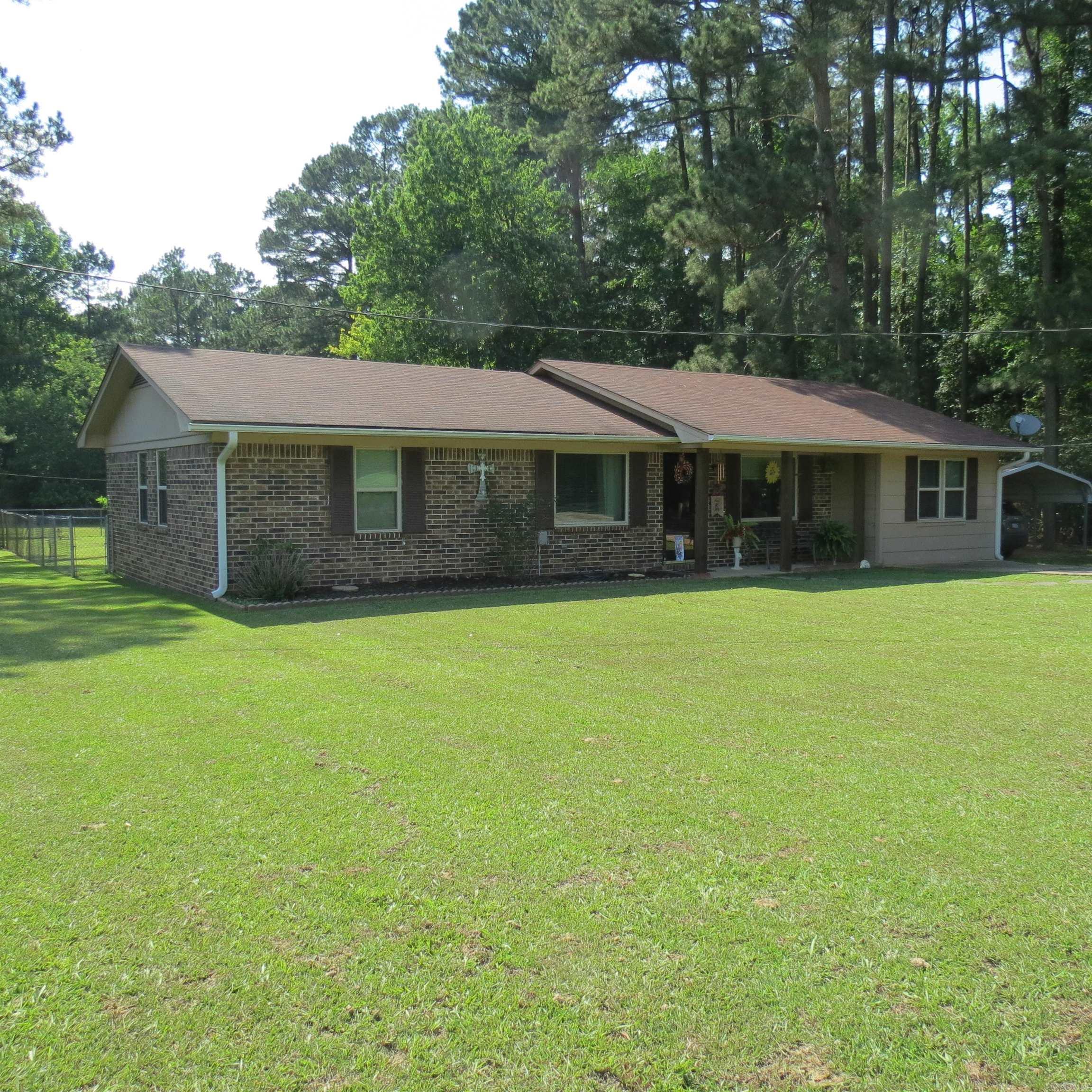 Moores Country Club - Residential