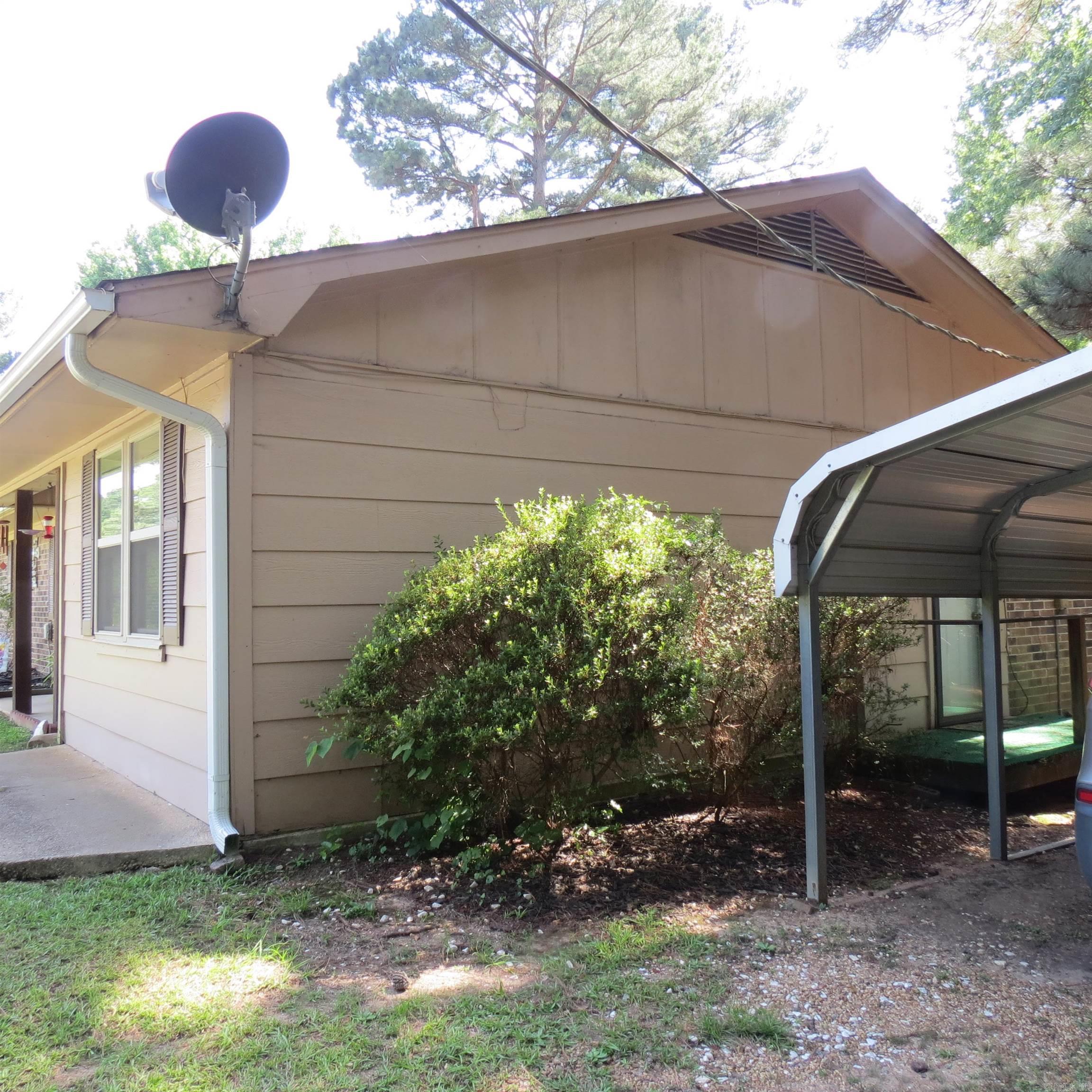 Moores Country Club - Residential