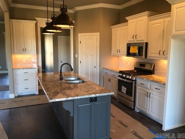 COLDWATER CREEK - Residential