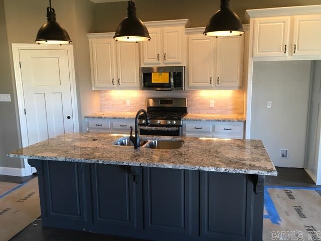 COLDWATER CREEK - Residential