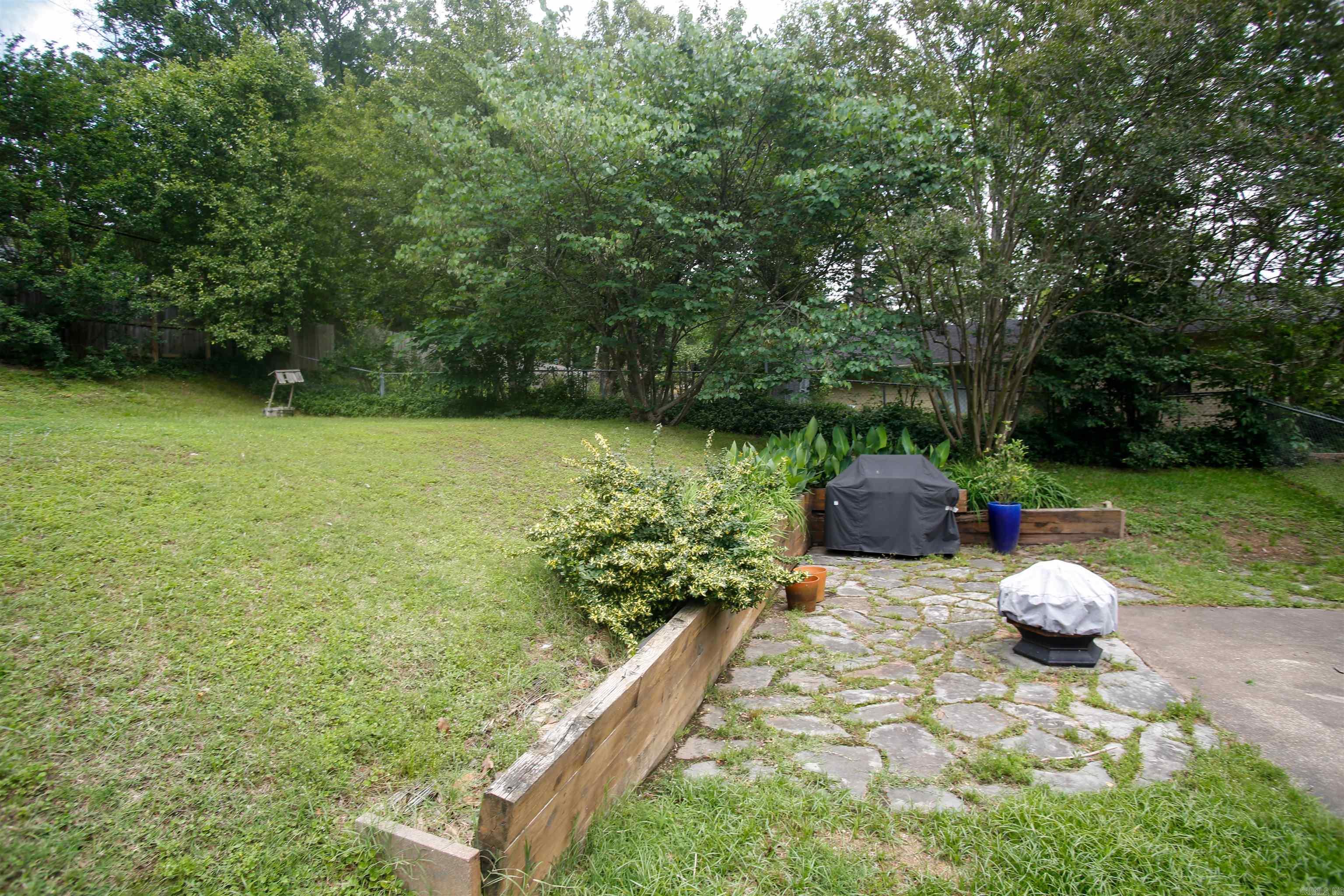 1N-13-01 - Residential Lease
