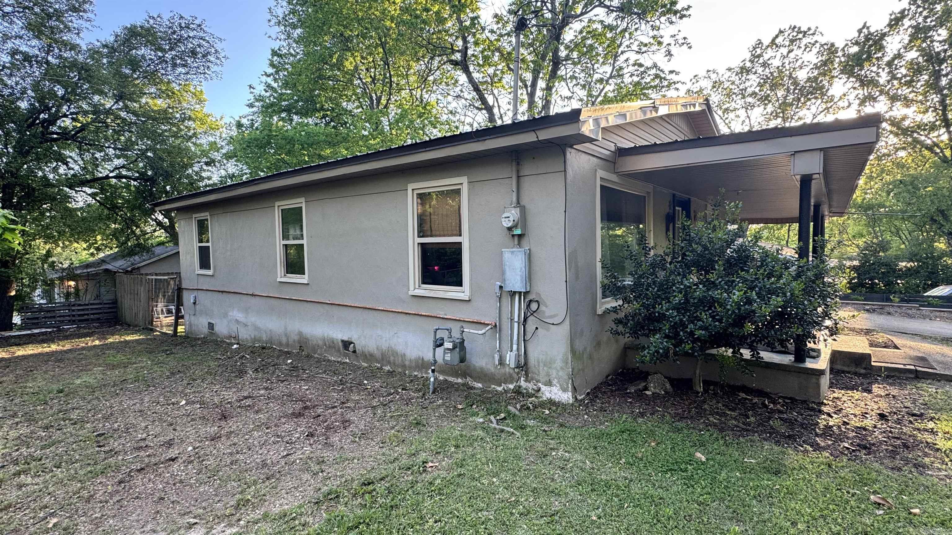 BROWNS - Residential