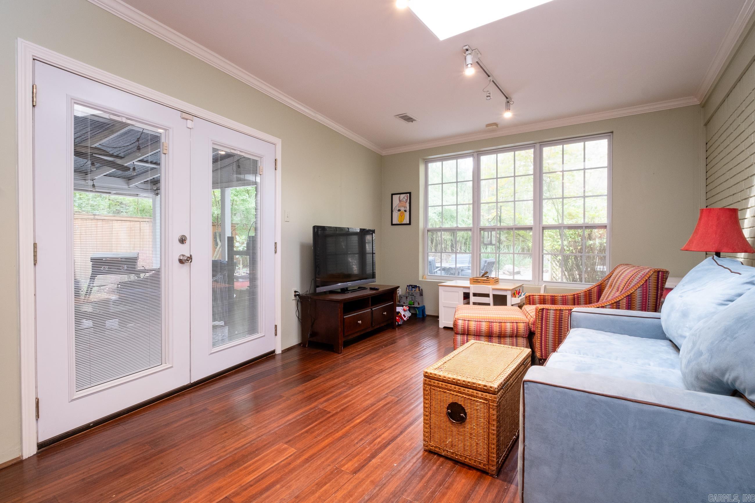 Wingate - Residential