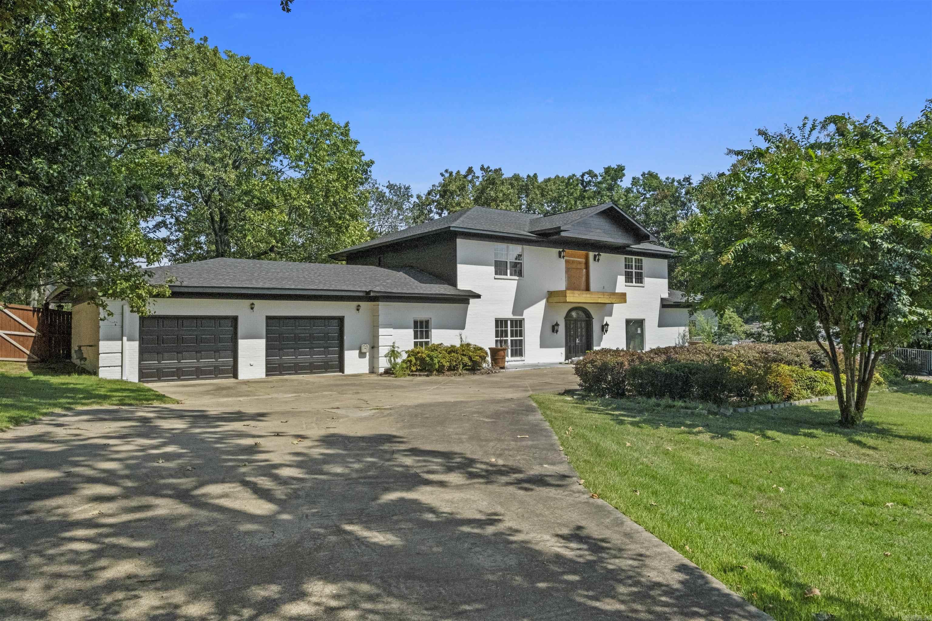 CLUB ROAD - Residential