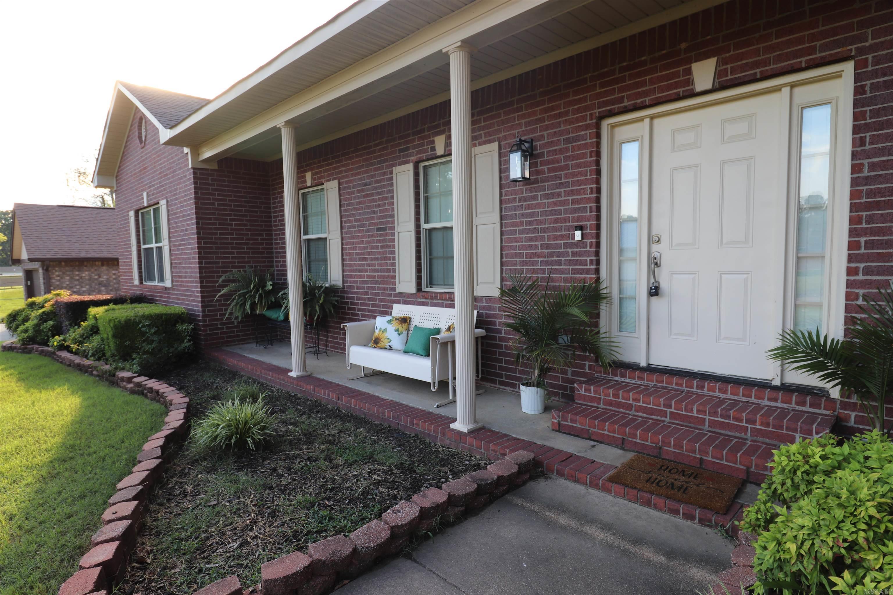 Royal Oaks - Residential