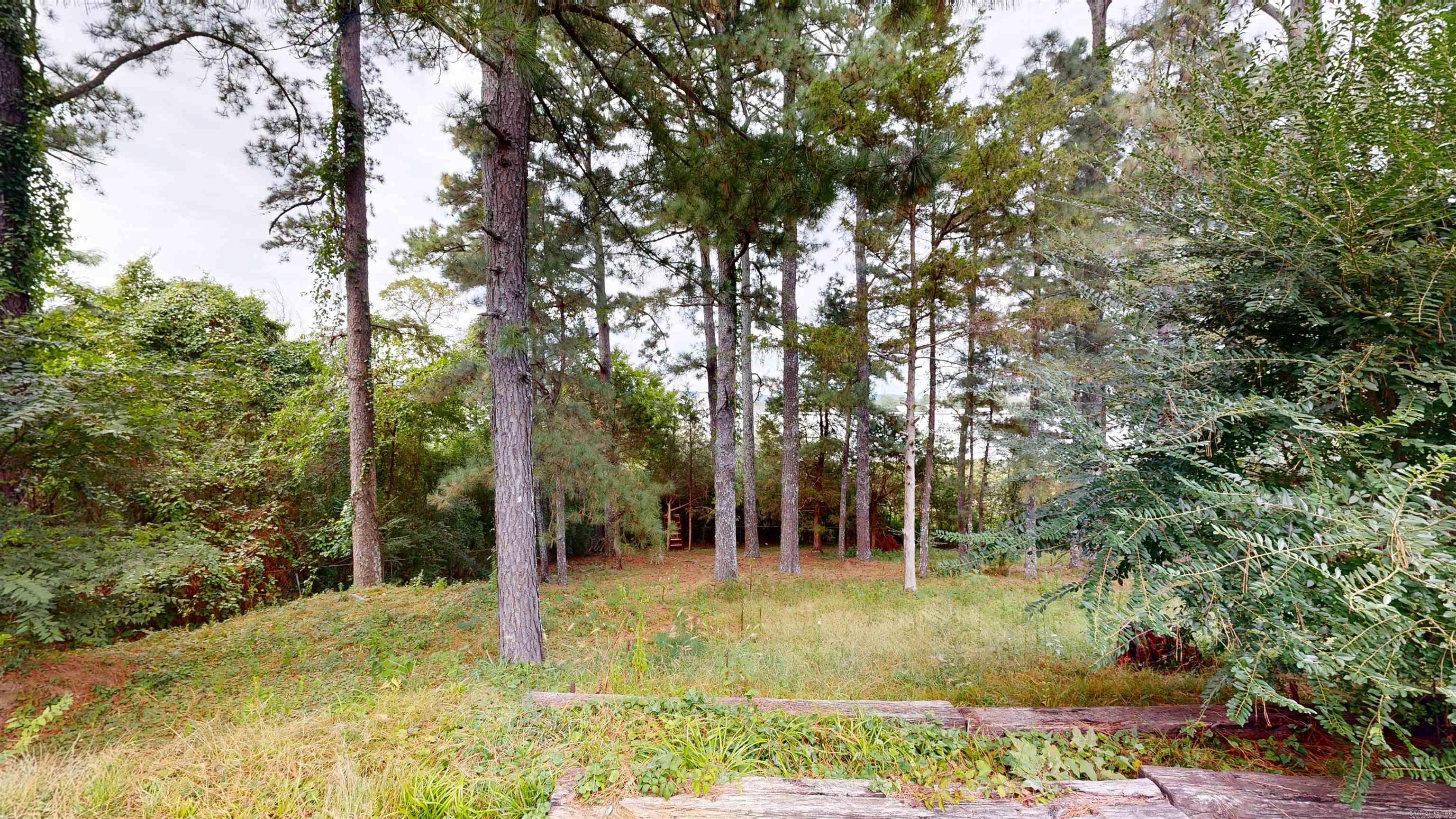 HILLCREST - Residential