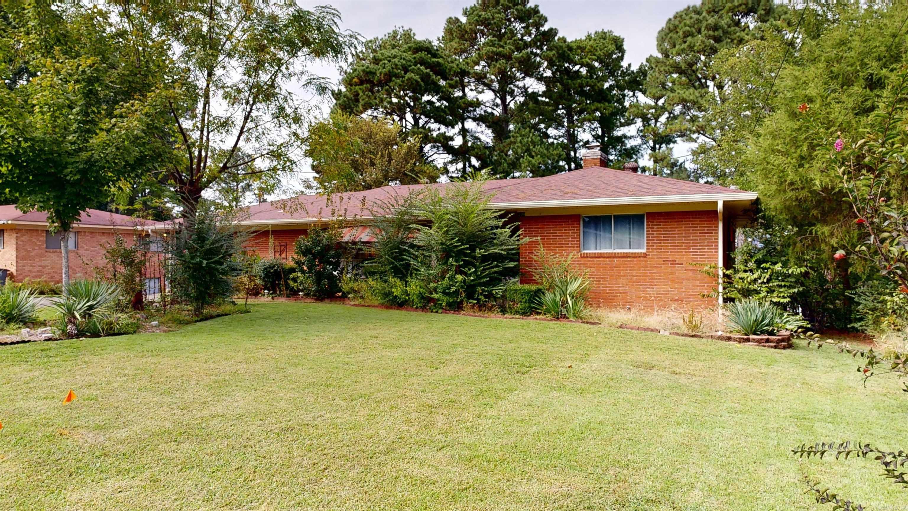 HILLCREST - Residential