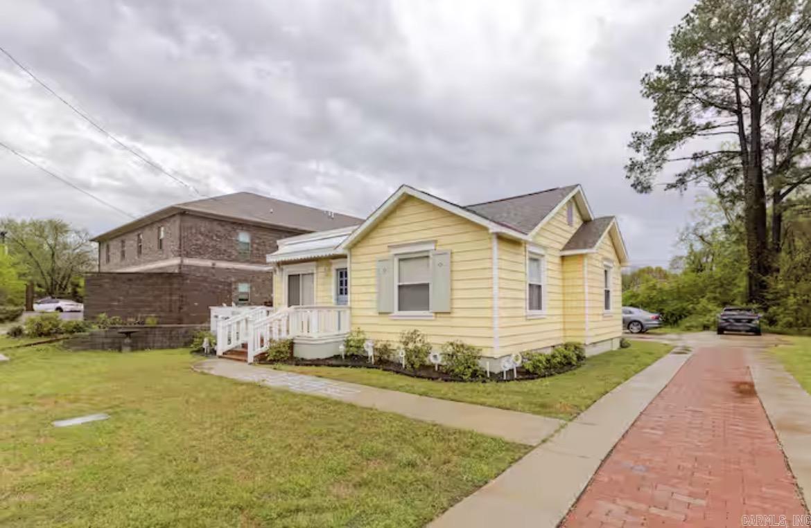 CLIFTON ADDN - Residential
