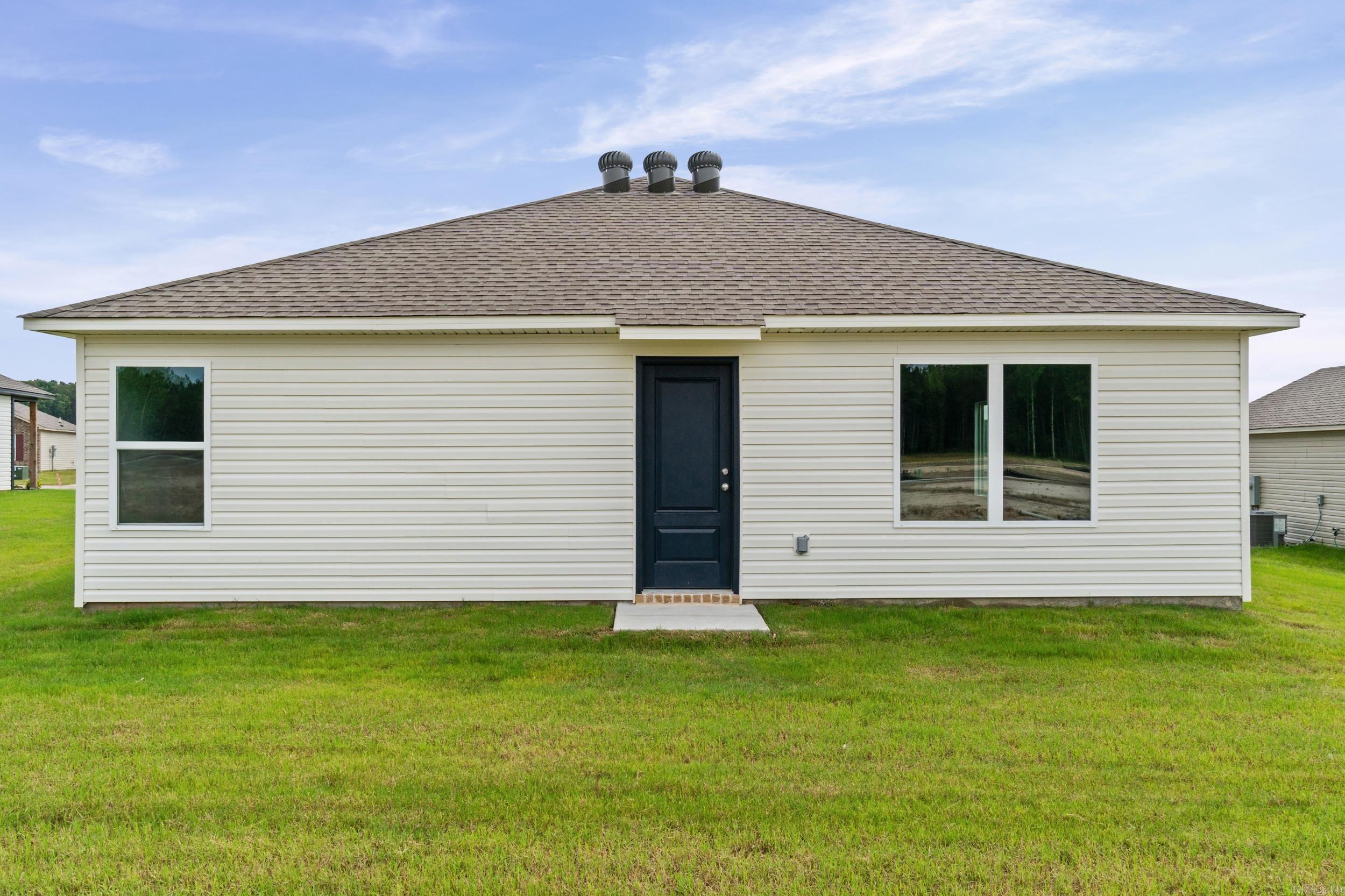SPRINGLAKE TRAILS - Residential