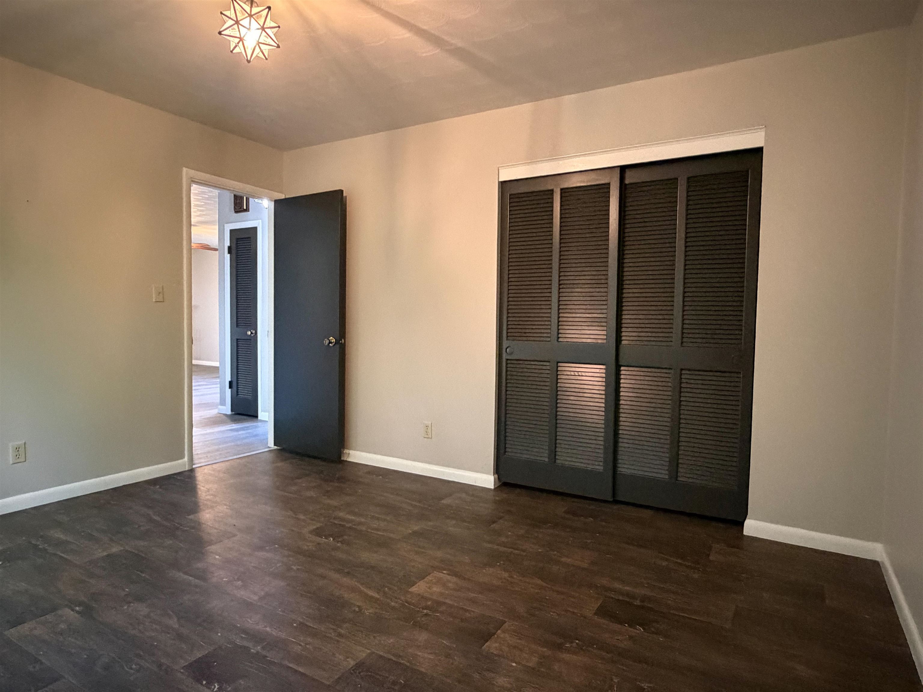 CHOCTAW FOURTH - Residential