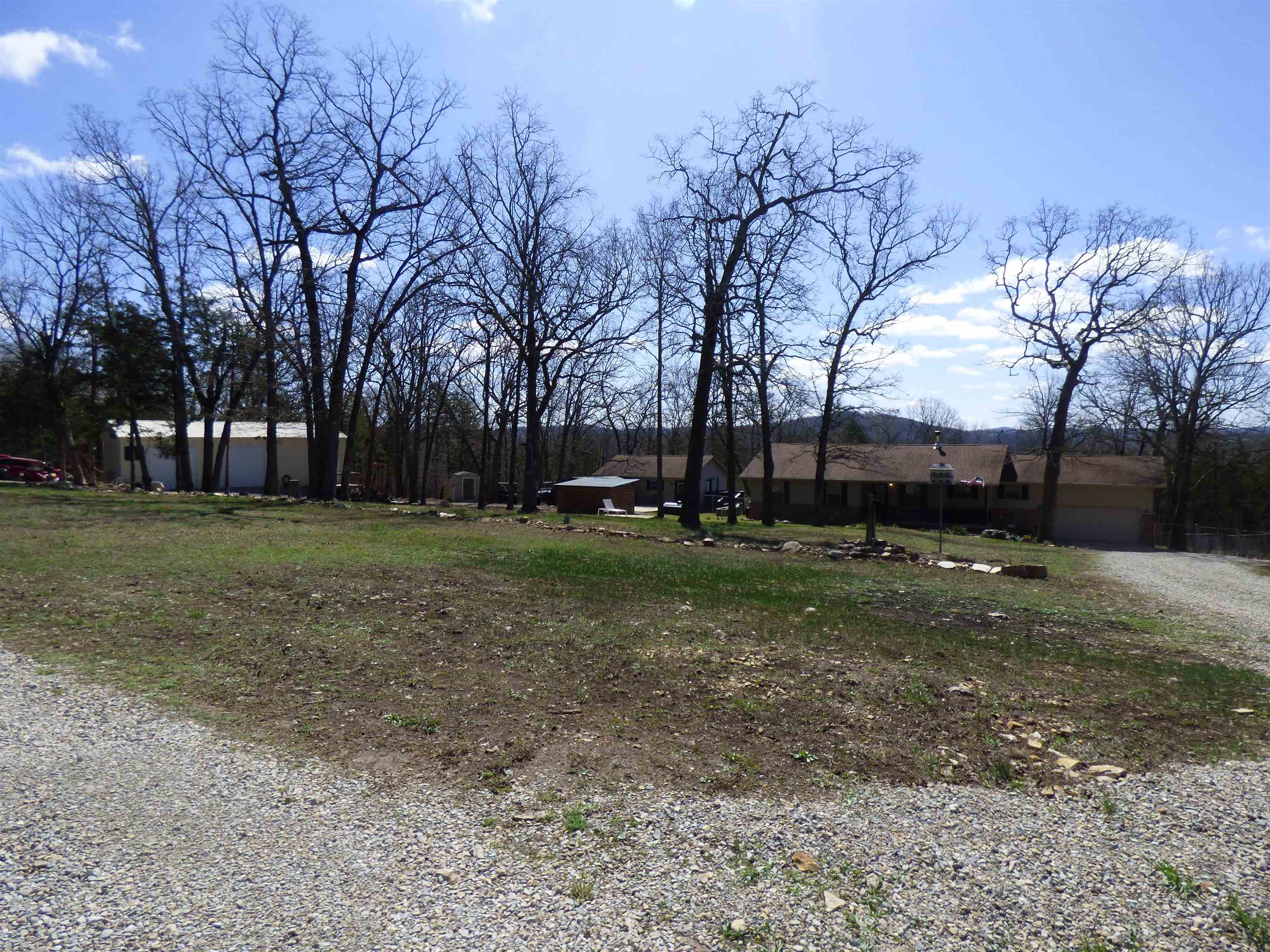 BUFORD ESTATES - Residential