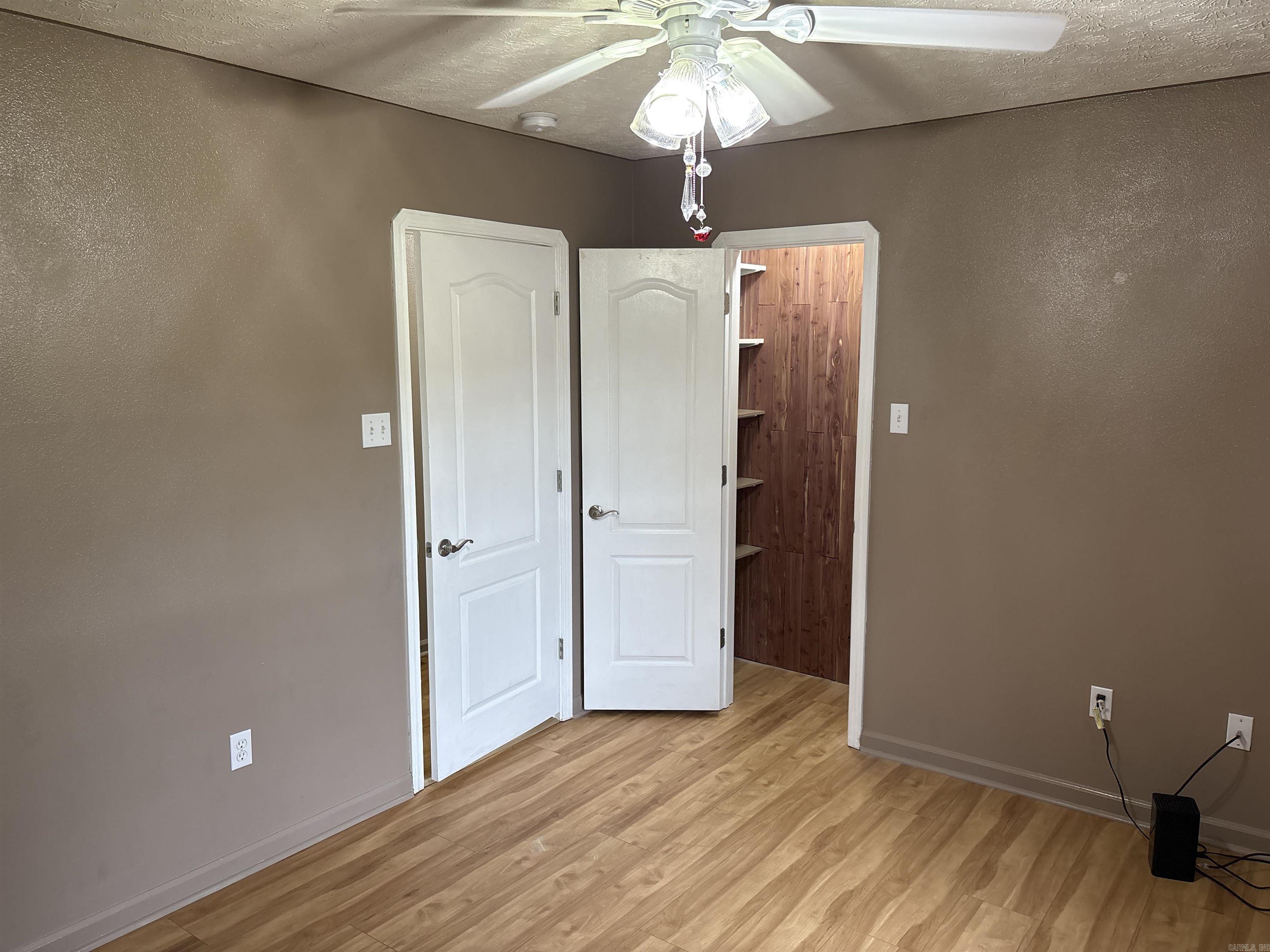 DEERFIELD - Residential