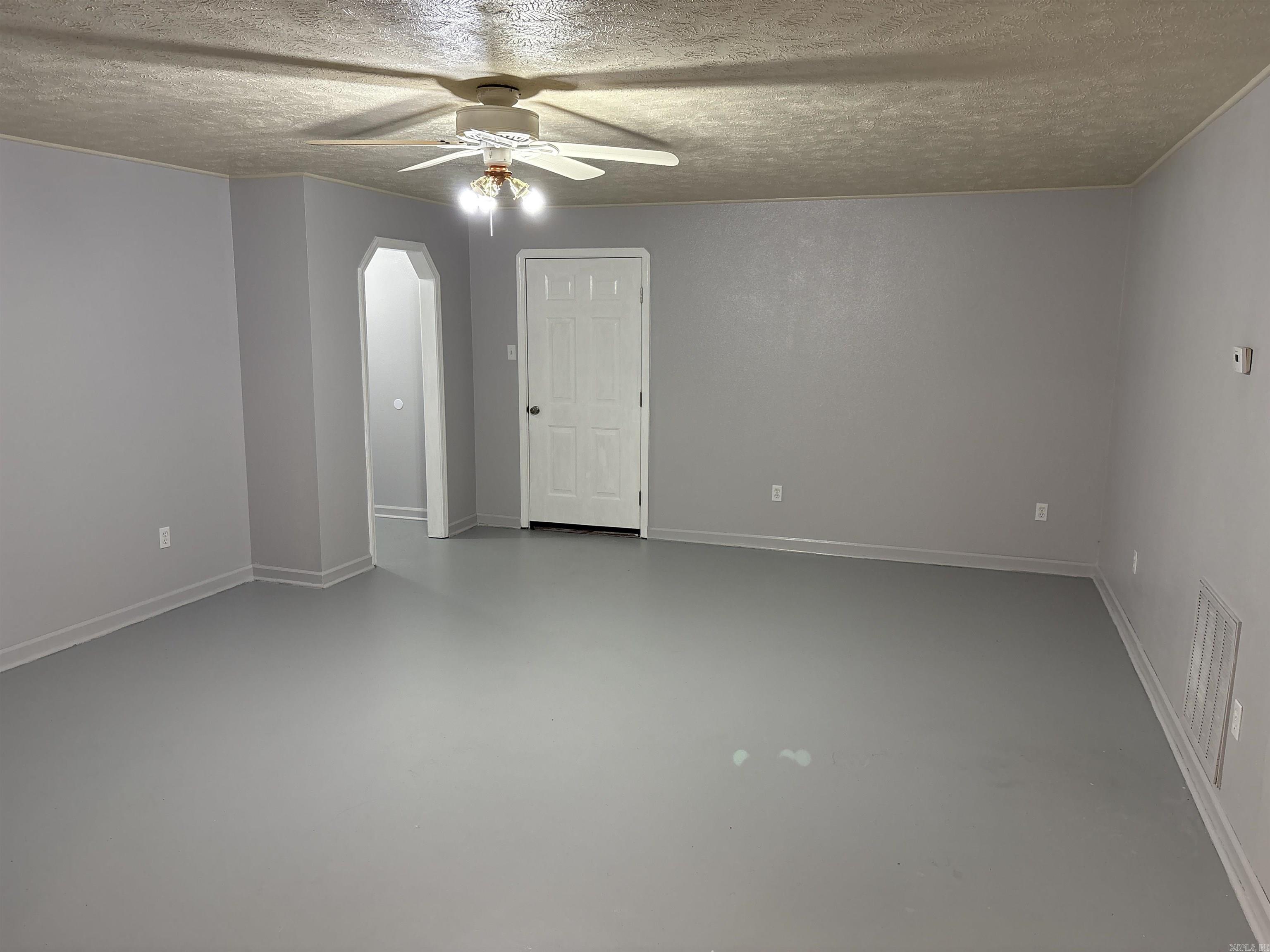 DEERFIELD - Residential