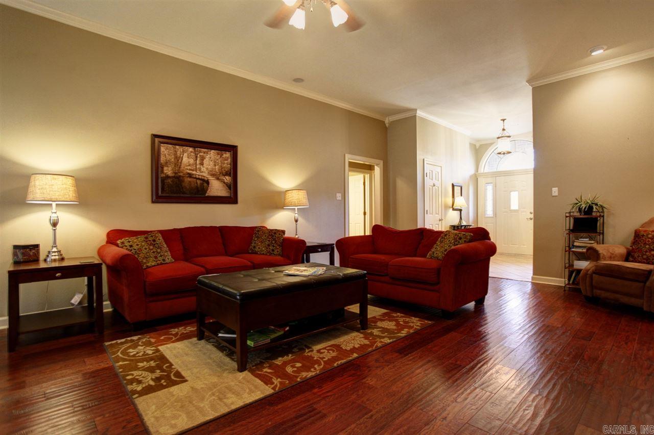COUNTRY CLUB OF ARK THE - Residential