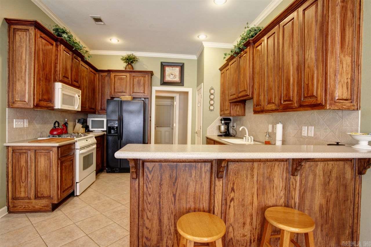 COUNTRY CLUB OF ARK THE - Residential