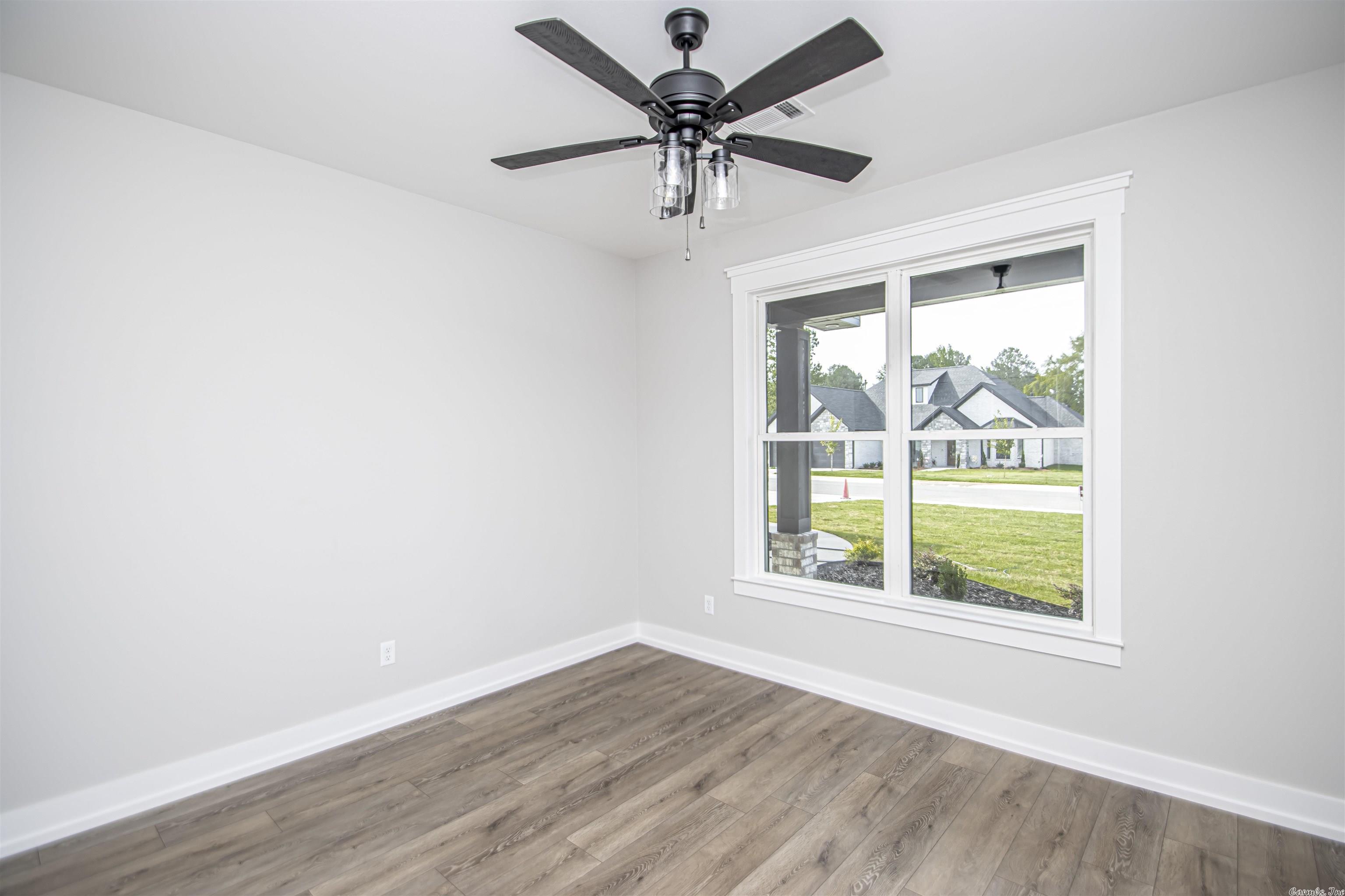 FIELDS OF HURRICANE LAKE ESTATES - Residential
