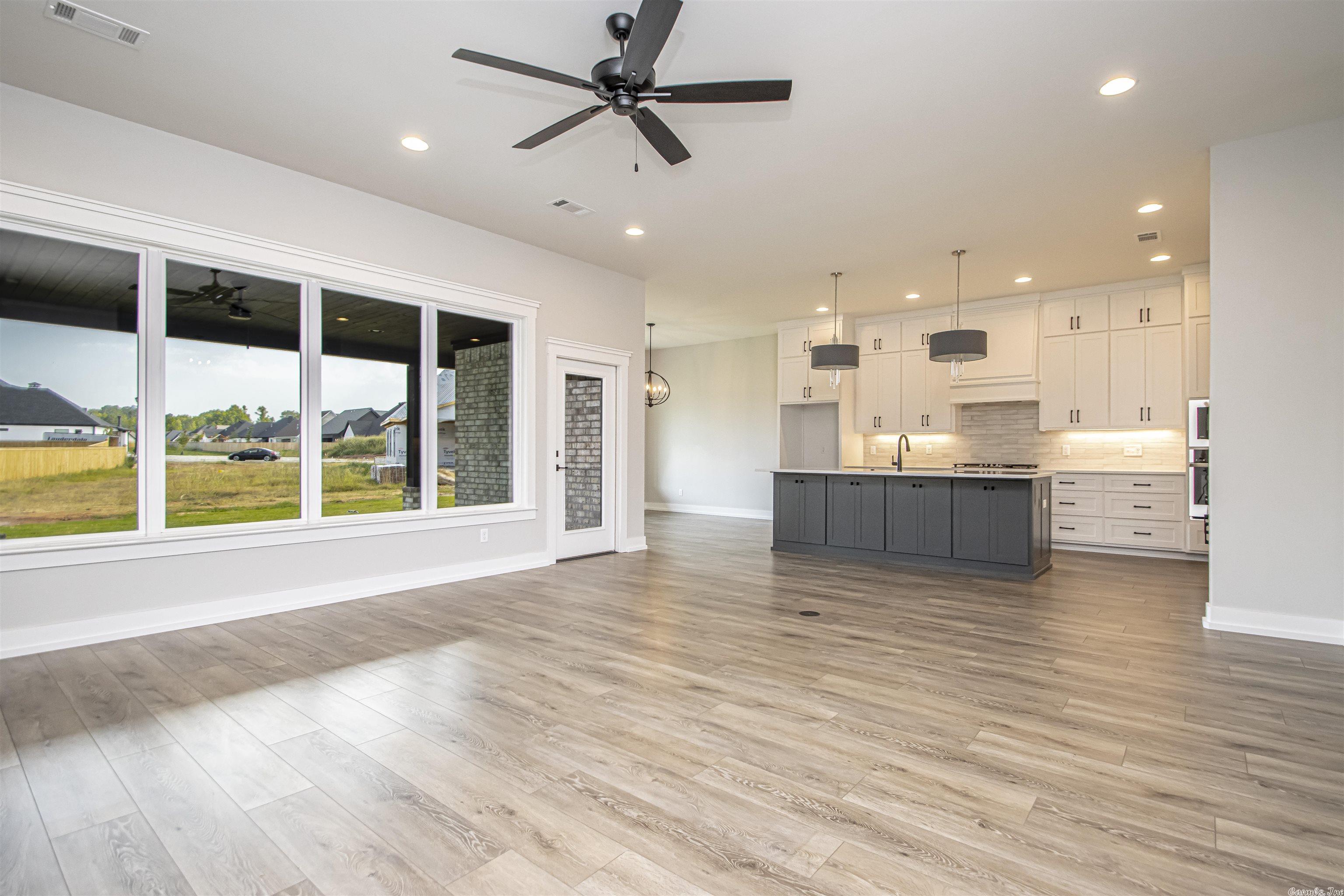 FIELDS OF HURRICANE LAKE ESTATES - Residential