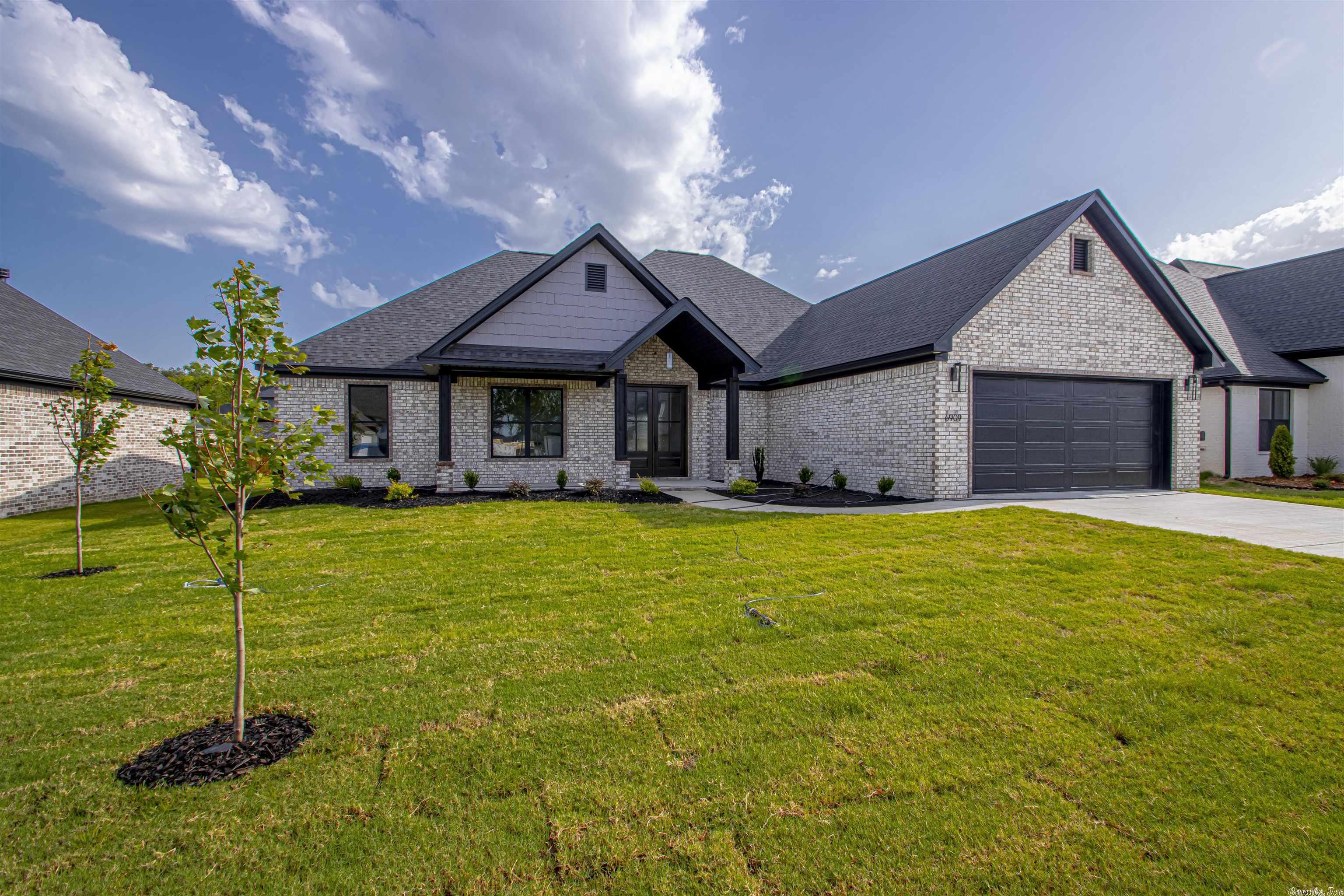 FIELDS OF HURRICANE LAKE ESTATES - Residential