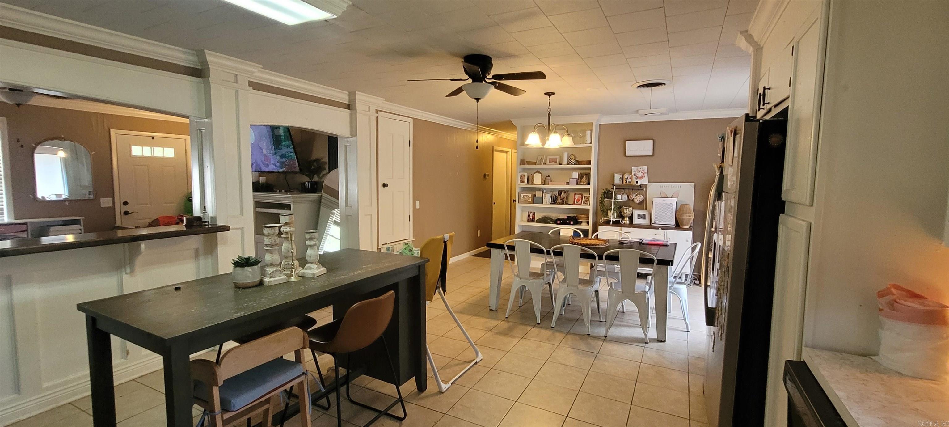 REYNOLDS & CAIN - Residential