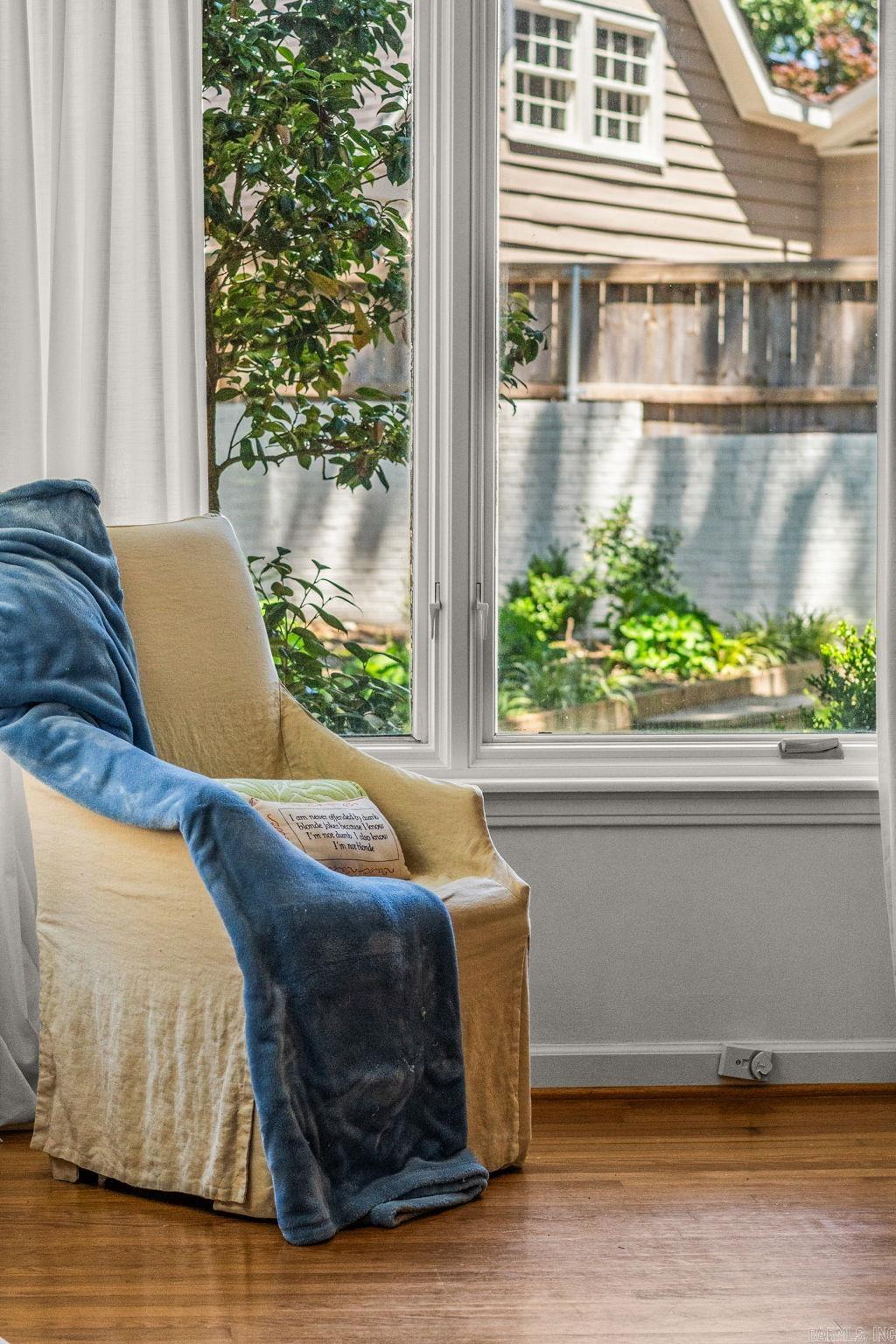 GRANDVIEW - Residential